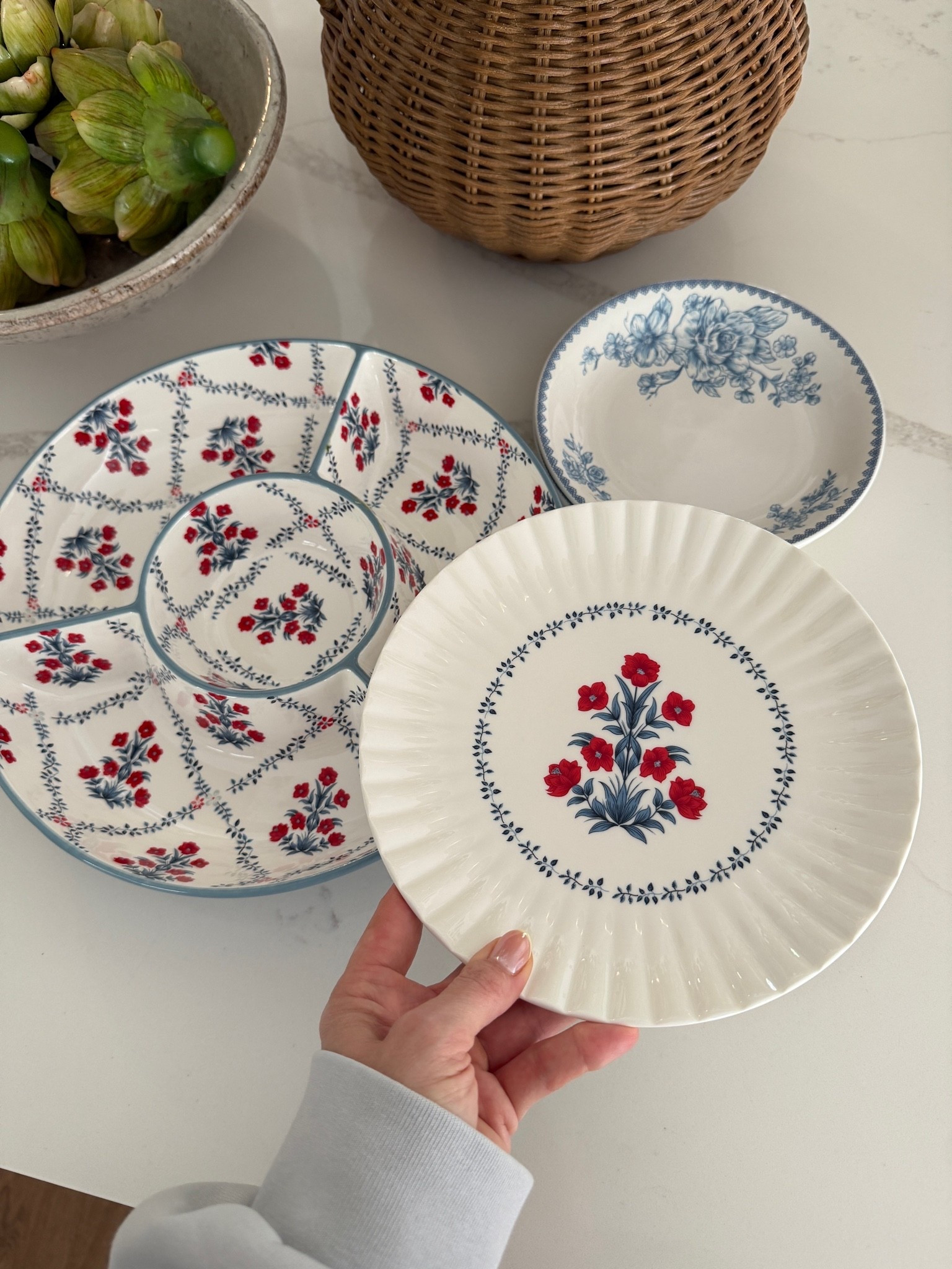 Walmart festive summer dinnerware ❤️🤍💙