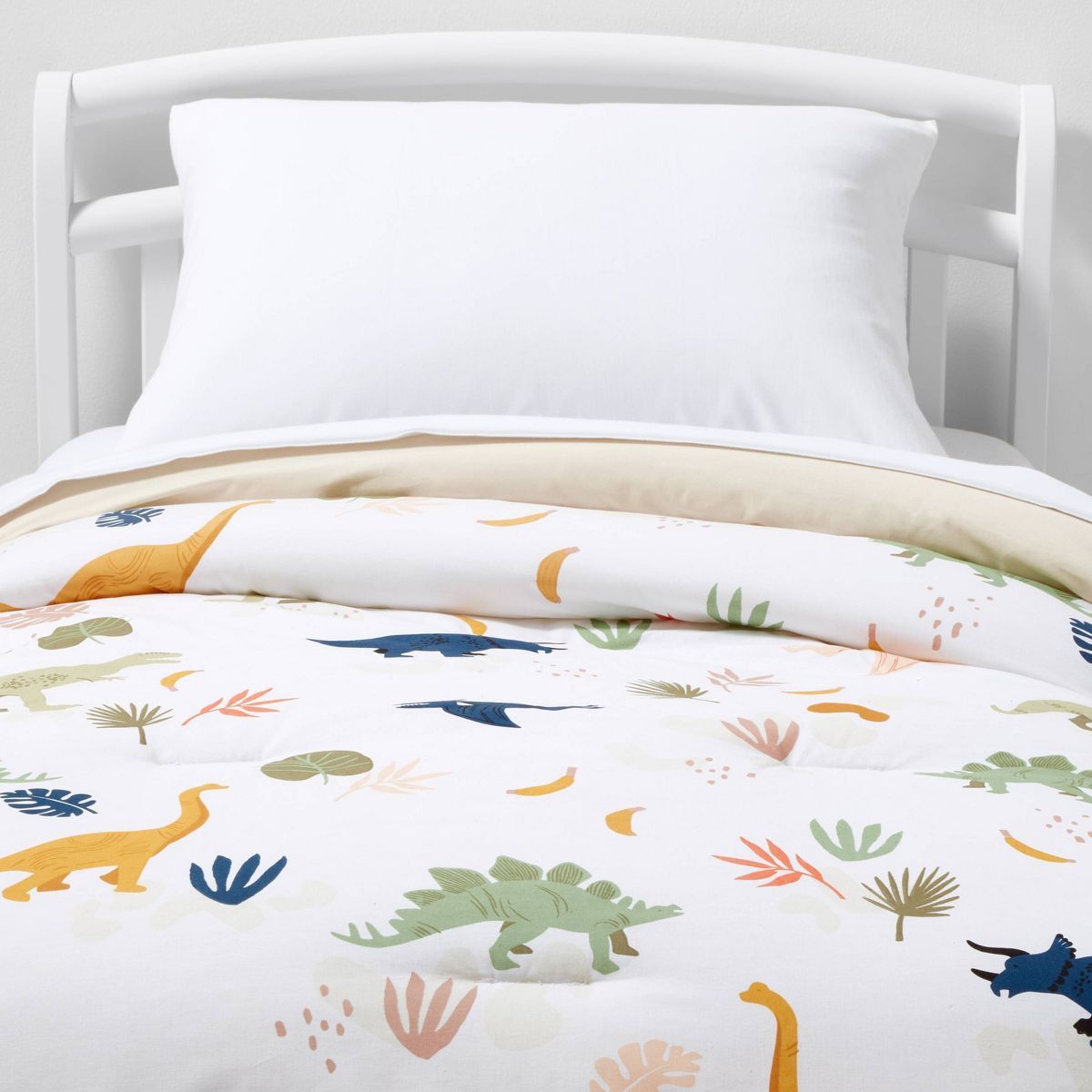 Full/Queen Dinosaur Kids' Comforter Set - Pillowfort™ | Target