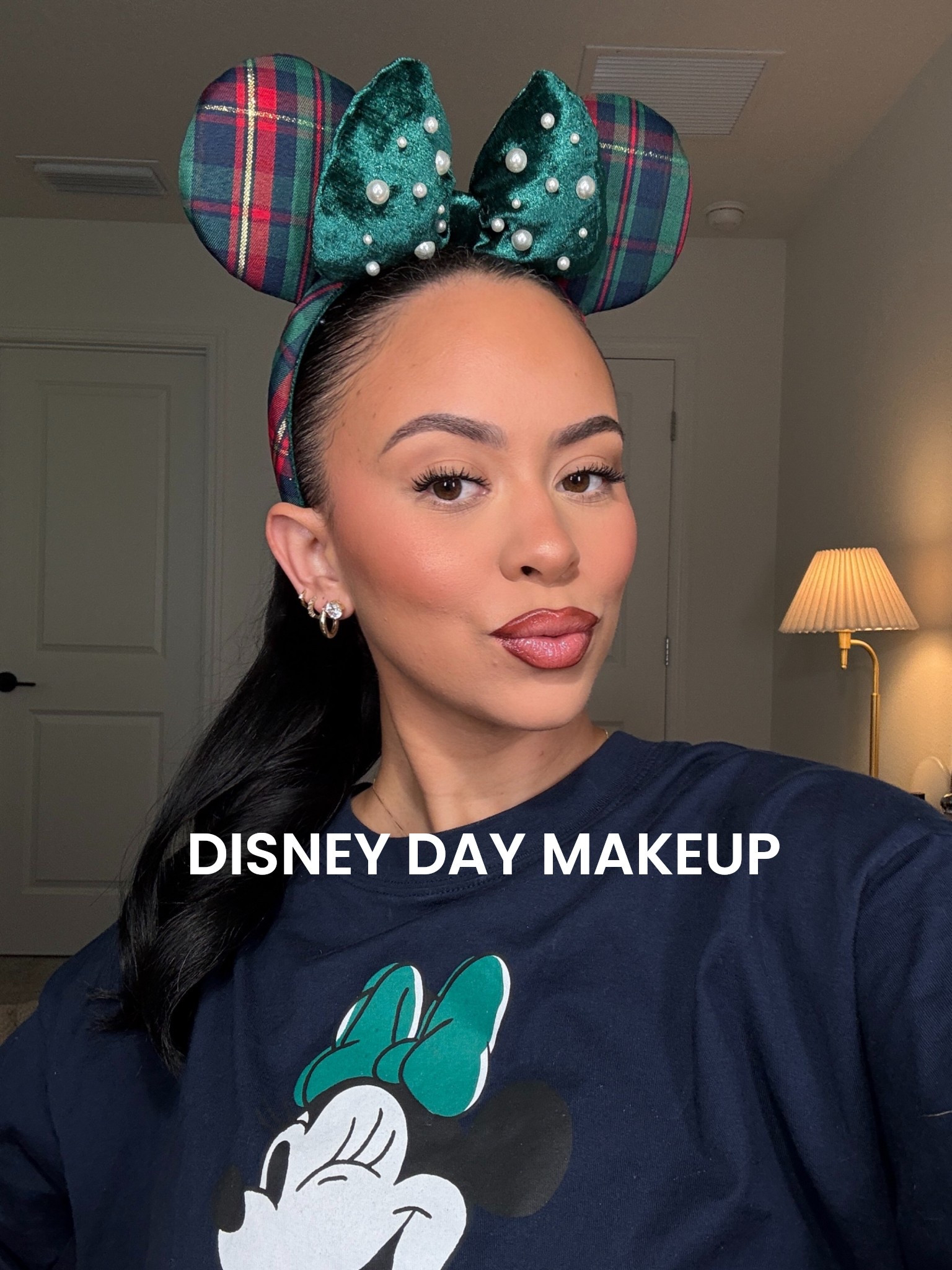 one of my MOST requested makeup tutorials! this routine never fails me and makeup stays looking so perfect the entire day ✨🐭💋⭐️ 
—
SKIN TINT : 6N
CREAM BLUSH : BERRY 
CREAM CONTOUR : SANDSTONE
CONCEALER : PORCELAIN
POWDER BLUSH : 077 CANDY 
POWDER BRONZER : 400 TAN DORE
LIP LINER : CHRIS
GLOSS : 101 GLAZED PINK 
HIGHLIGHT : 01 NUDE HALO