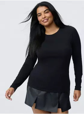 Fitted Long Sleeve Tee | Torrid (US & Canada)