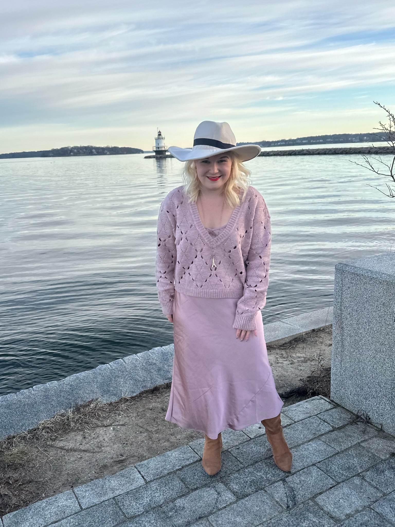 This is a great going out outfit. I am obsessed with this set 

#LTKstyletip #LTKGiftGuide #LTKworkwear