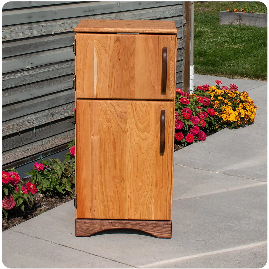 Simple Fridge Wooden Play Refrigerator - PREMIUM CHERRY or MAPLE Wood With Walnut Accents - Etsy | Etsy (US)