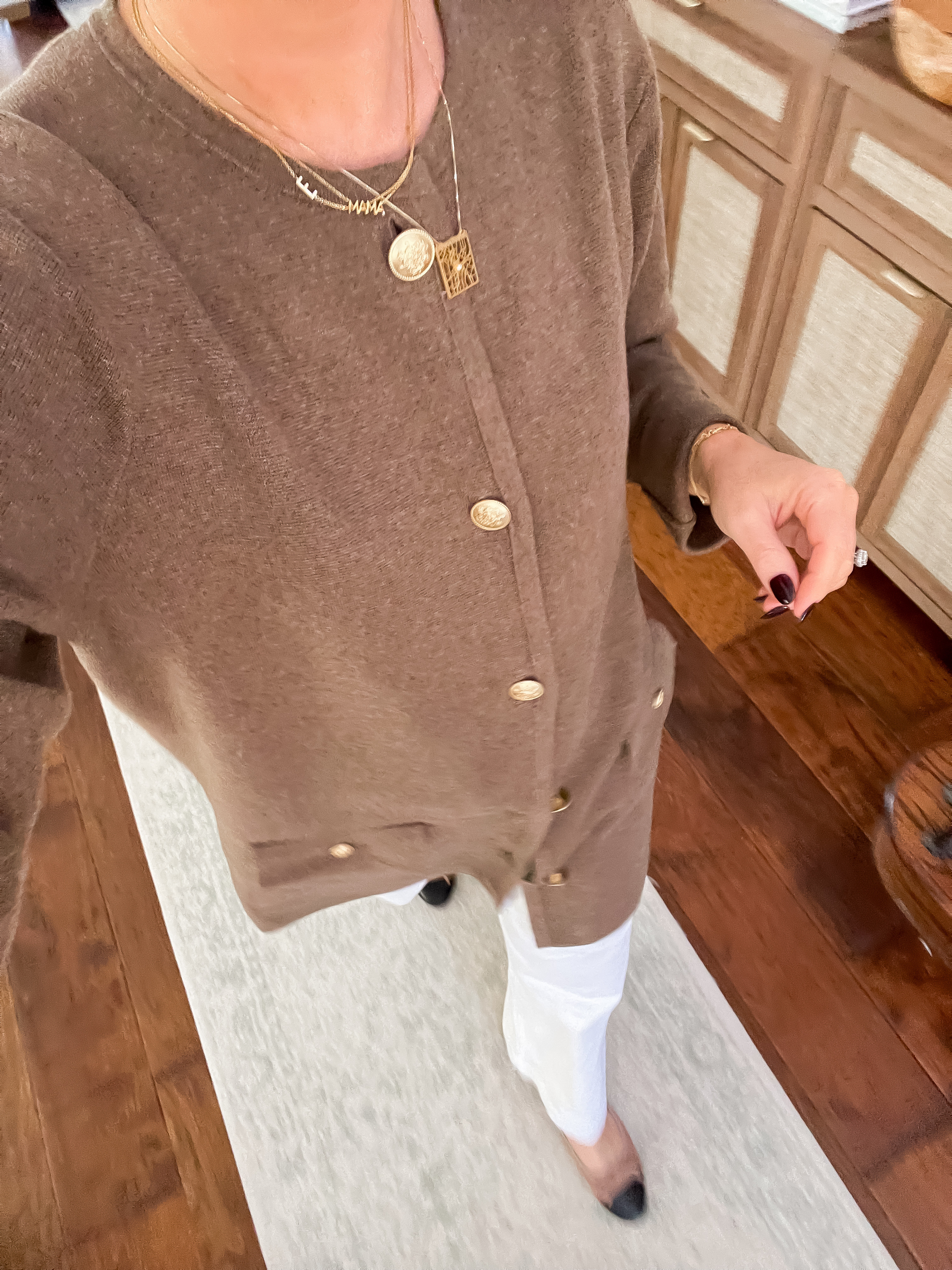 Daily workwear for working from home! Fall outfit inspiration🍂

Sizing:
Jeans- 6
Cardigan - small

#LTKWorkwear #LTKStyleTip #LTKSeasonal