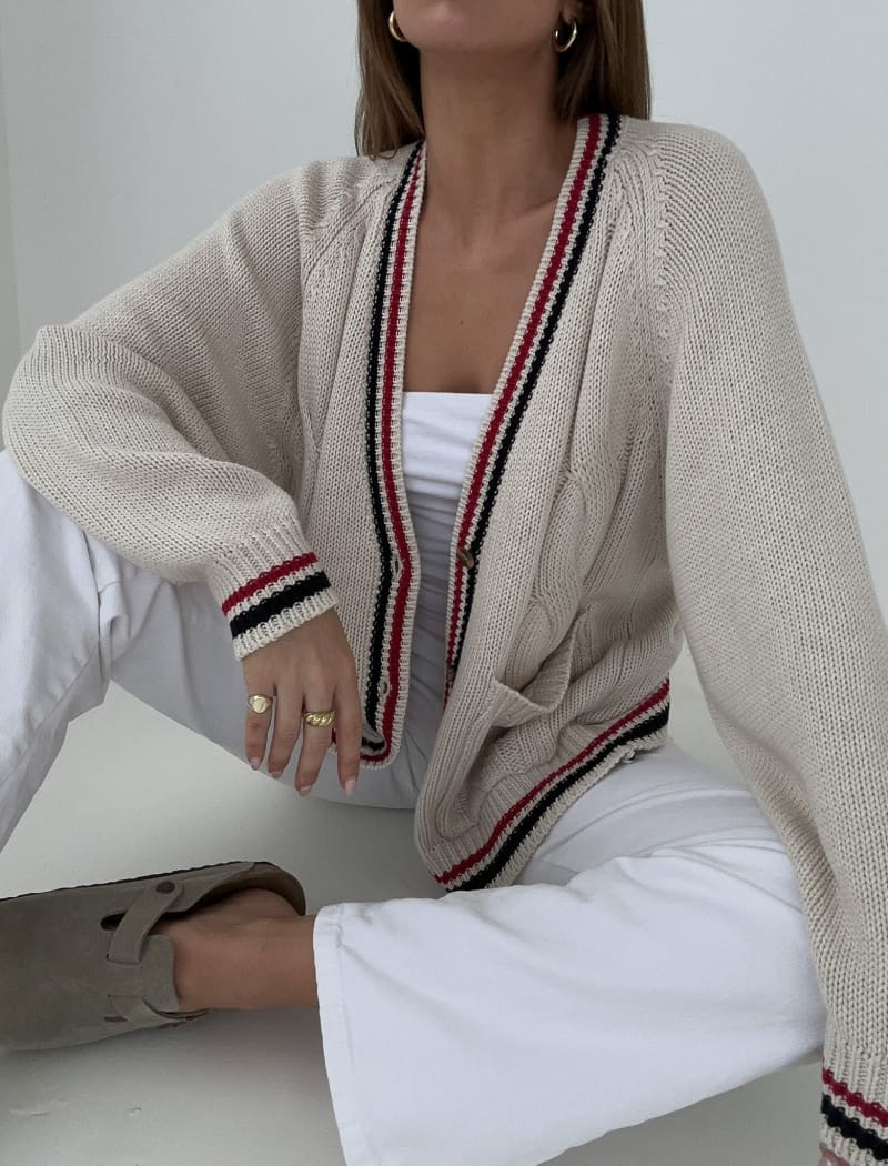 Scholar Cardigan | Rumored