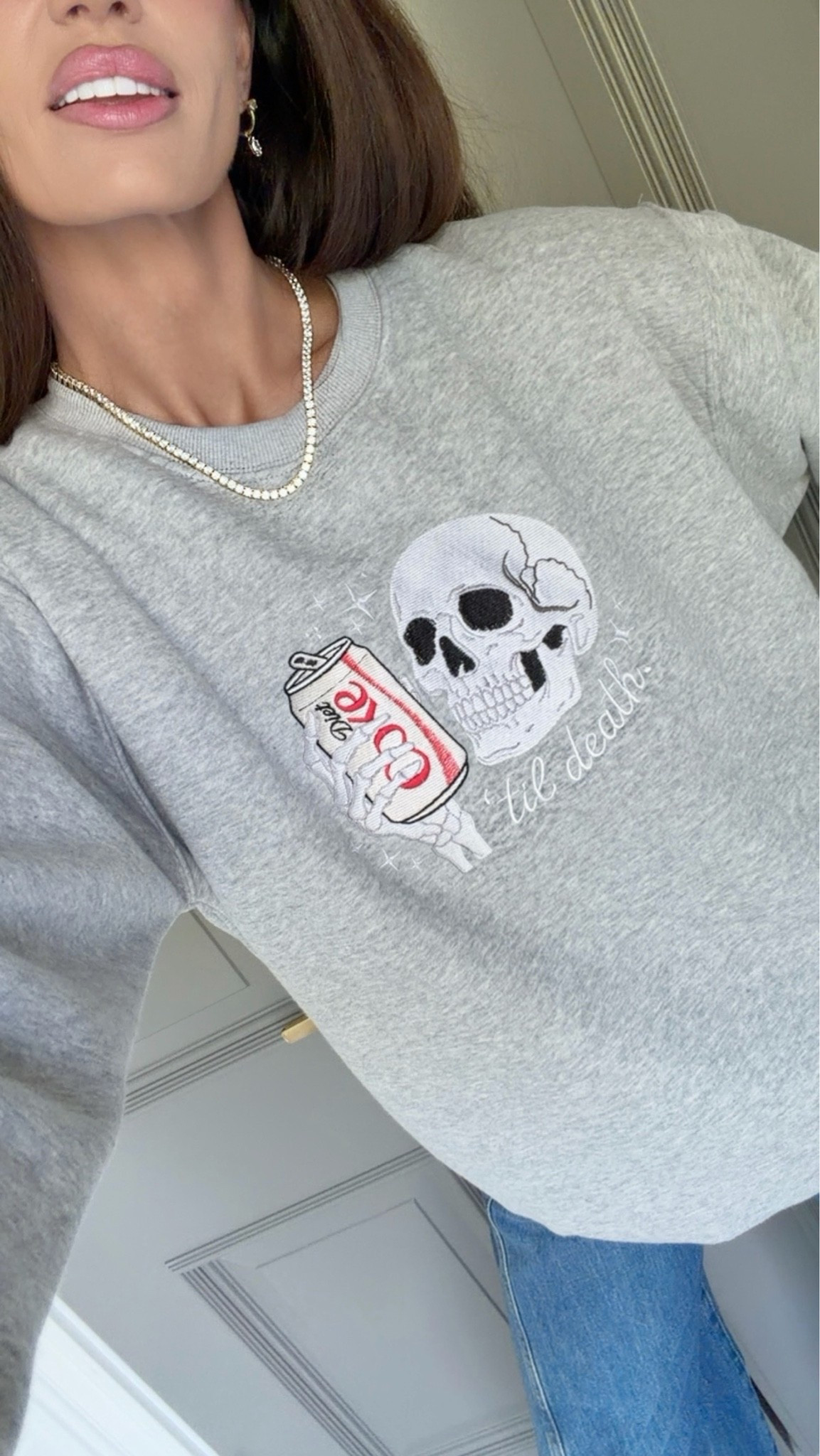 Wearing a large in sweatshirt

Halloween sweatshirt

#LTKootd #LTKSeasonal #LTKmomlife