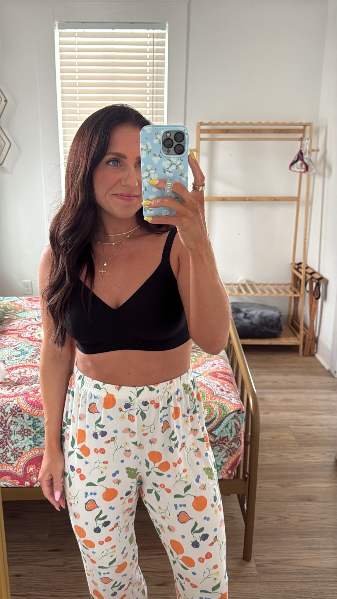 If you are looking for a bra that doesn't need to be ripped off the moment you get home, try the OEAK bras from Amazon! No wires or lines & the jelly technology is real. 🩶

Loopy Cases: HEATHERD10
Electric Picks:HEATHER20 

 

#LTKdayinmylife #LTKstorytime #LTKSeasonal
