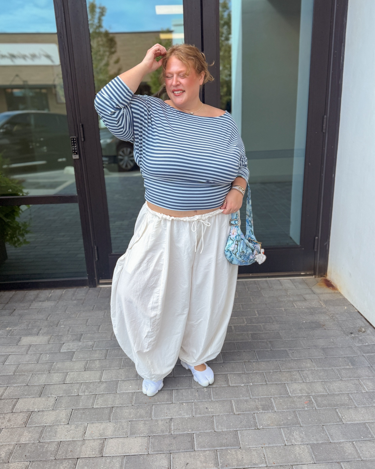 Ballon pants and fitted top

#LTKPlusSize #LTKootd #LTKgrwm