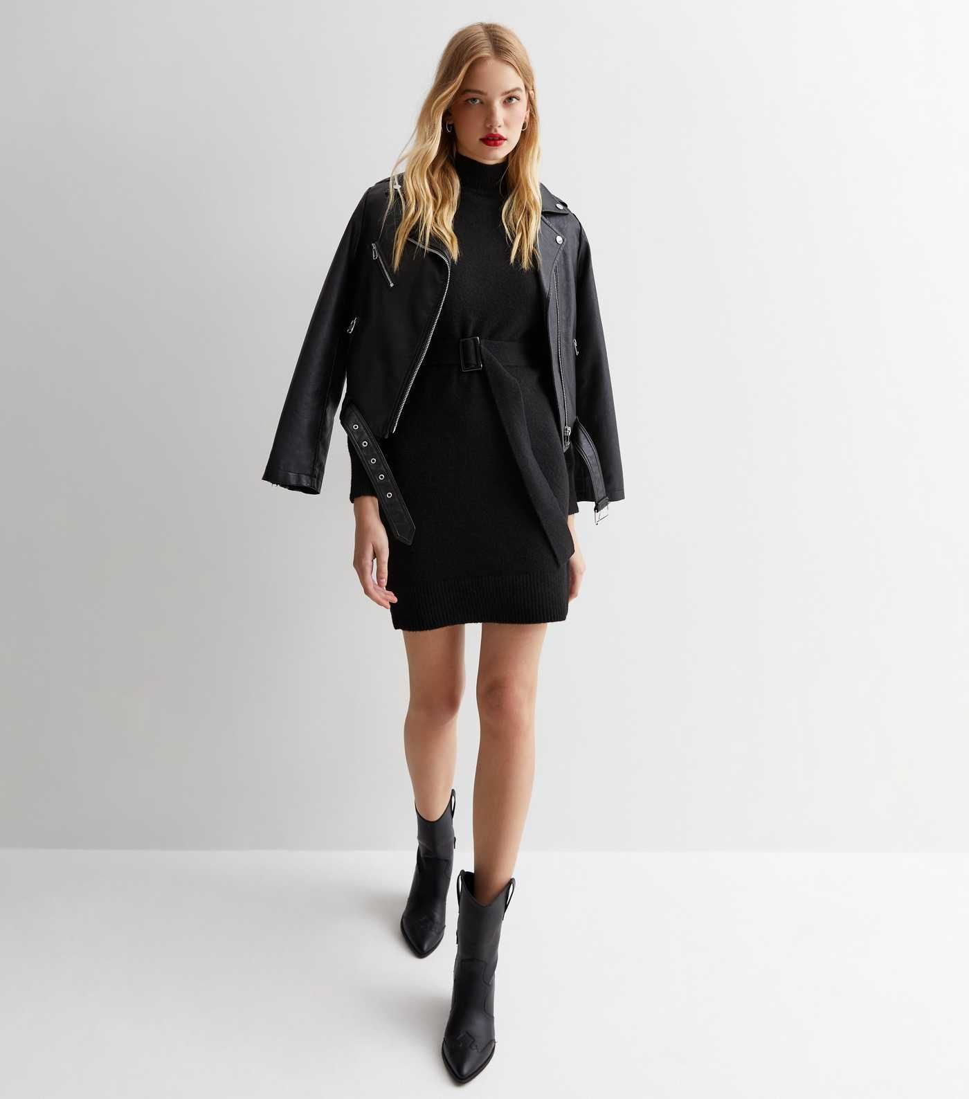 Black High Neck Belted Mini Dress
						
						Add to Saved Items
						Remove from Saved Items | New Look (UK)