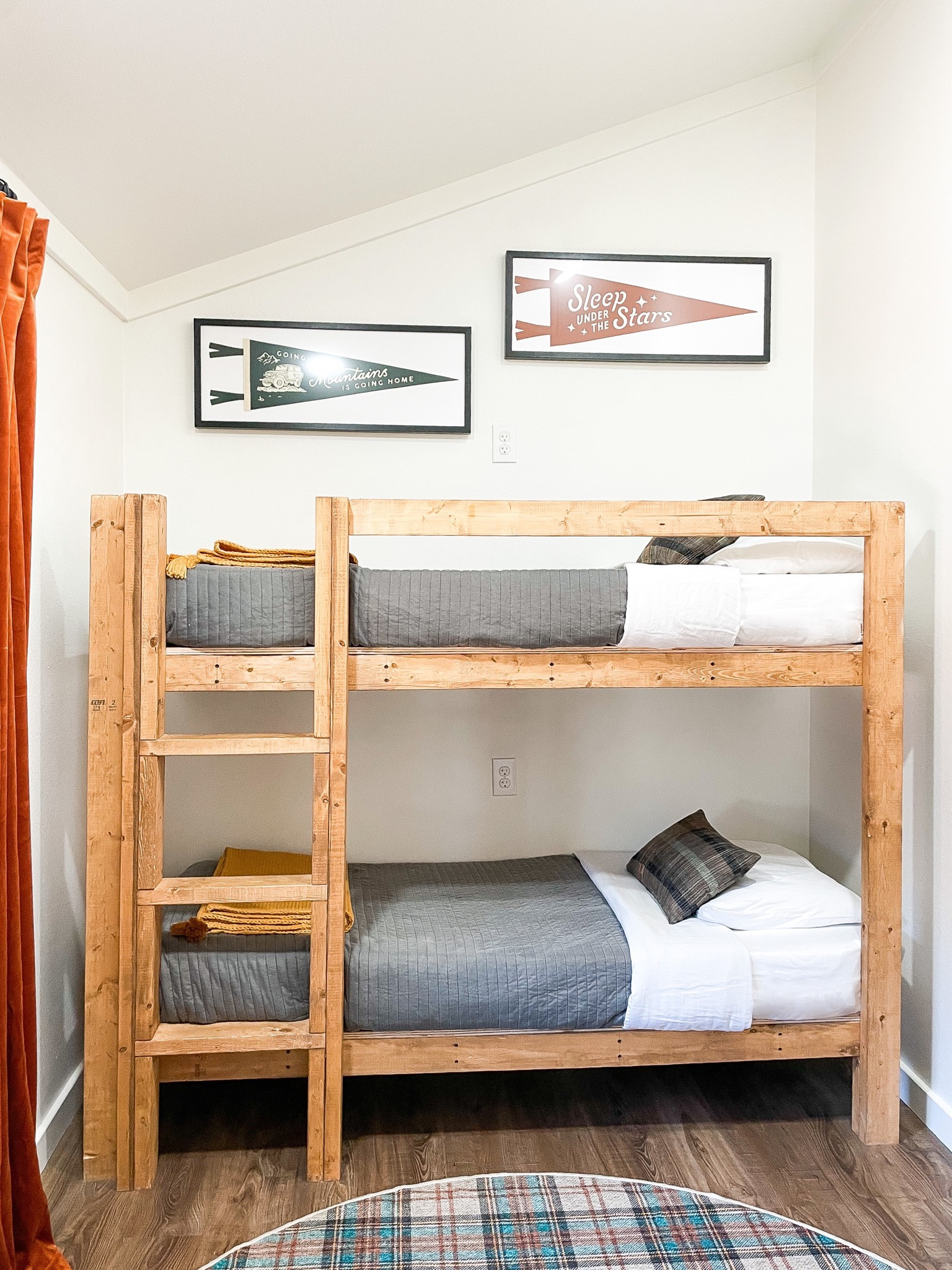 Bunk room sources 