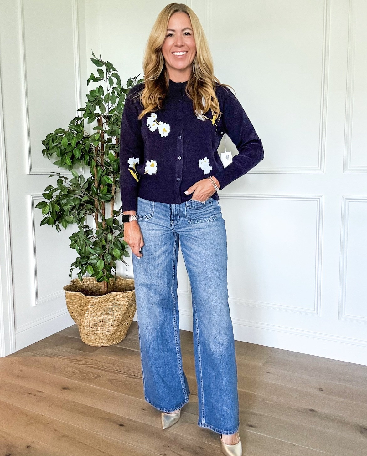 The cutest fall cardigan from Walmart!

women’s fall outfits
cozy autumn layers
fall sweaters and cardigans
transitional fall fashion
chic fall boots
women’s plaid and flannel
neutral fall wardrobe
elevated casual fall looks
fall jackets and coats
trendy fall accessories

#LTKSeasonal #LTKSaleAlert #LTKStyleTip