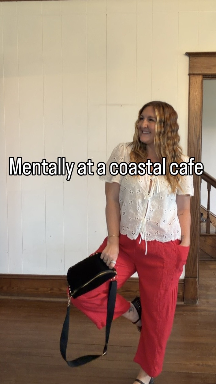 Mentally sipping something iced at a cozy little coastal café.
Physically folding the same load of laundry for the third time 😂