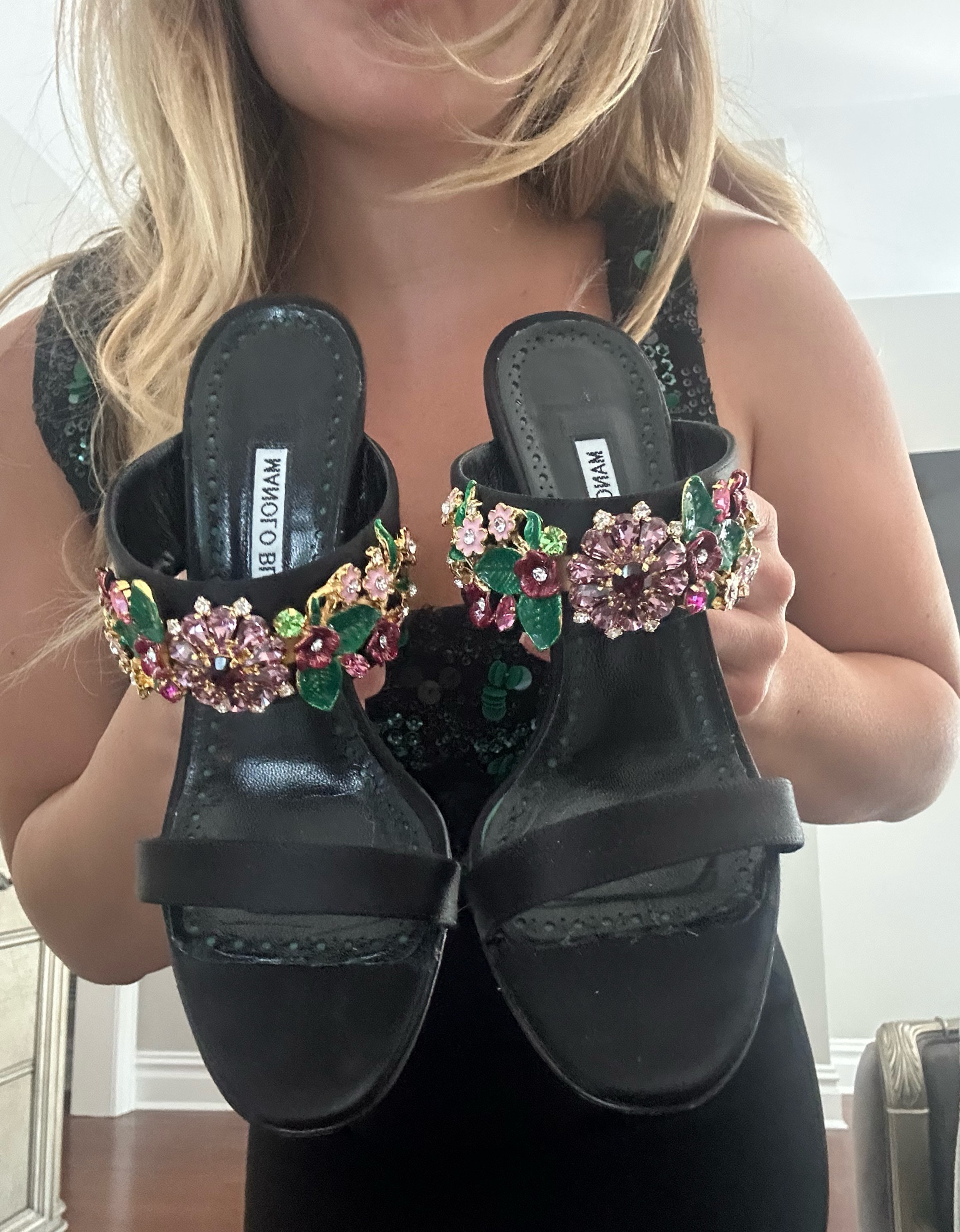 close up of the shoes ✨ 

#LTKshoecrush #LTKsalealert #LTKwedding