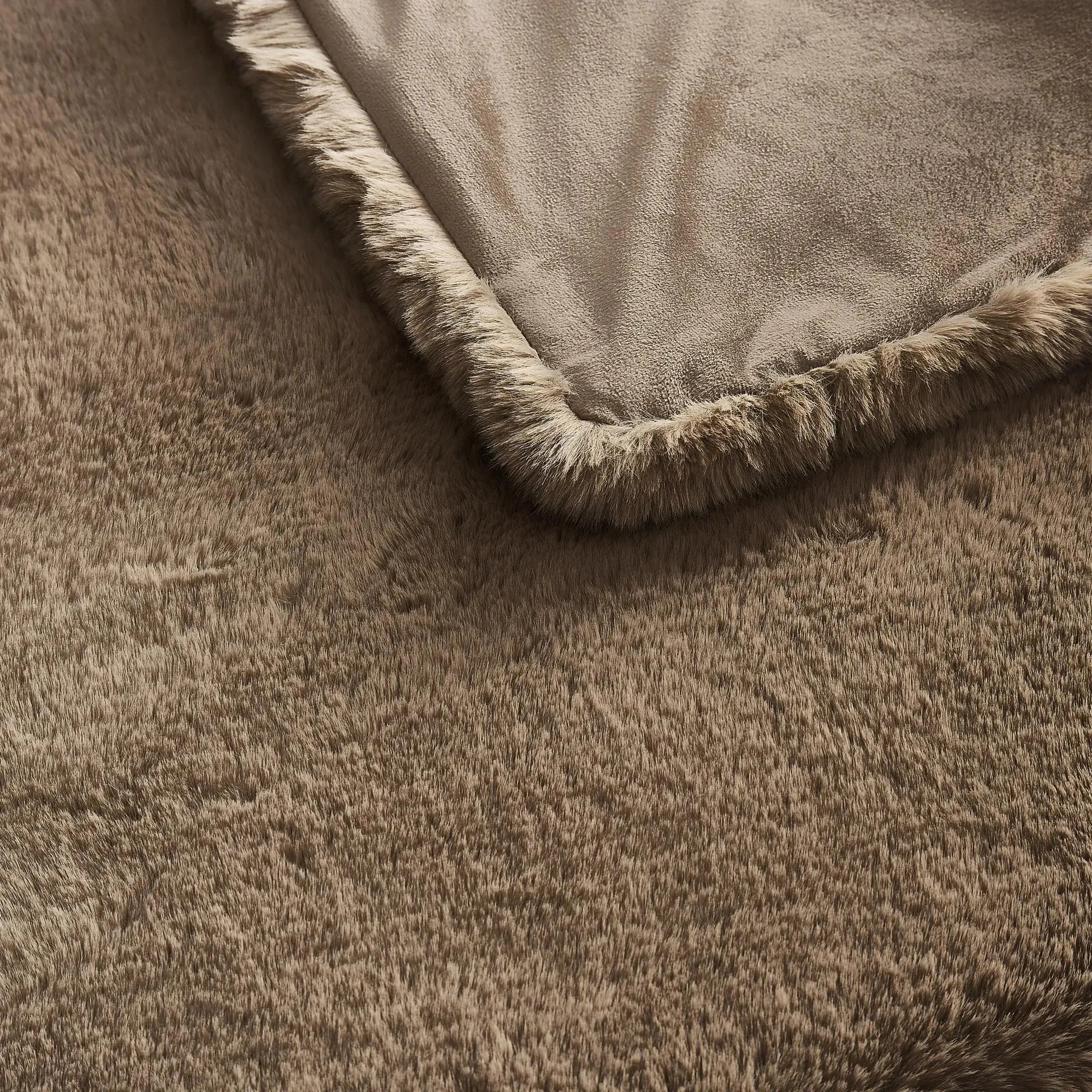 Shay Faux Fur Throw 50" X 60" - Rich Mocha | Z Gallerie