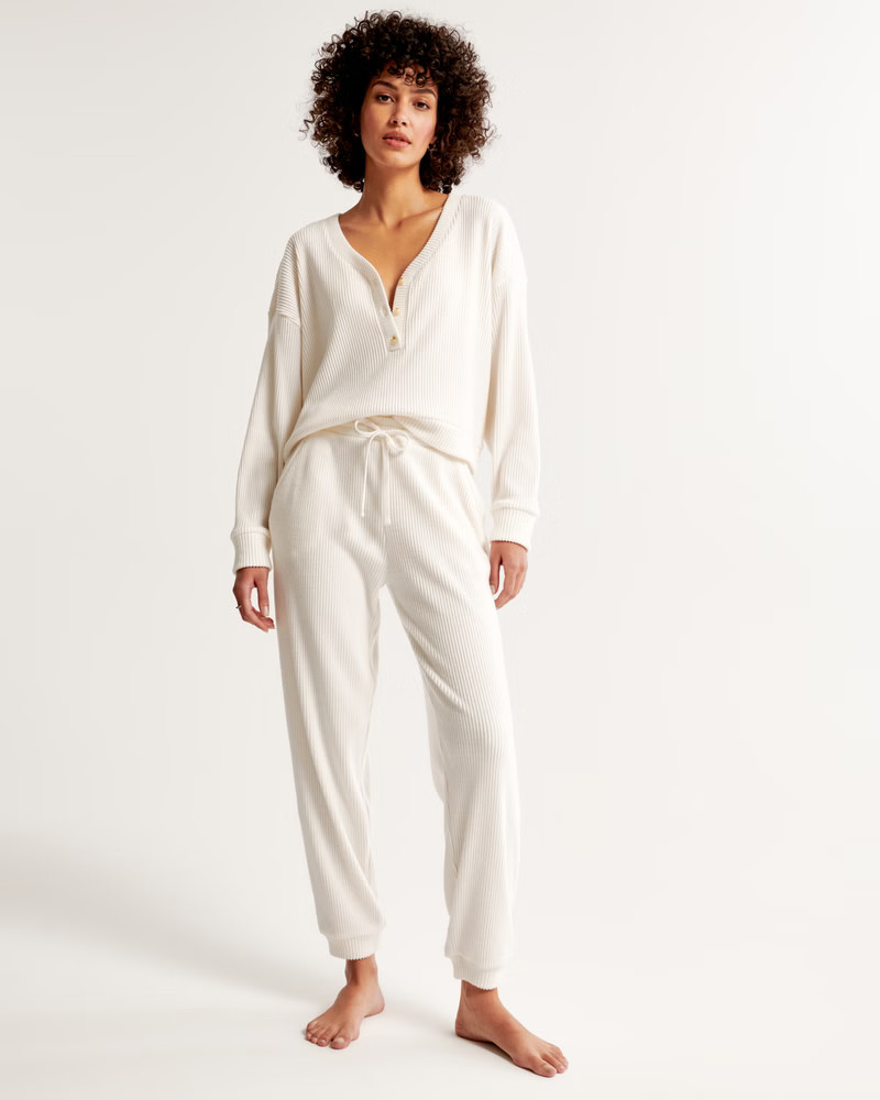 Lounge Cozy Rib Sweatpant | Abercrombie & Fitch (US)