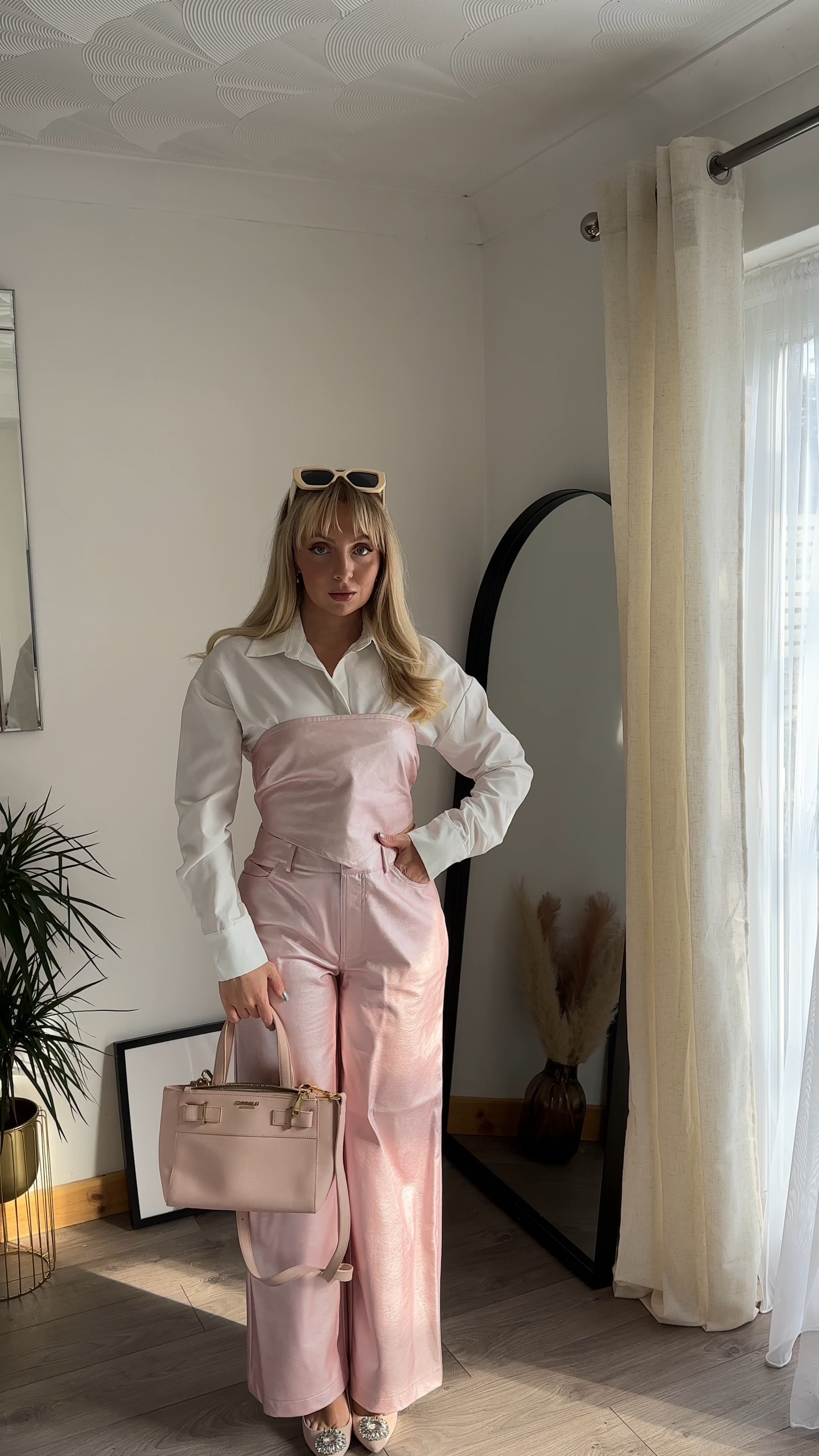 In honour of the Barbie film being released tomorrow… we’re barbing it up 💕 

Day 11 30 days of outfits for the Corporate Girlie in the summer 


Outfits for corporate girls | outfits for work in the summer | summer work outfits | aesthetic work looks | pinterest work looks | office casual tailored | tailoring | tailored look | Barbie | Barbie core | Barbie office outfit | pink | something new | something new 0803 | Kurt Geiger | carvela | miss pap 

#LTKstyletip #LTKunder100 #LTKworkwear