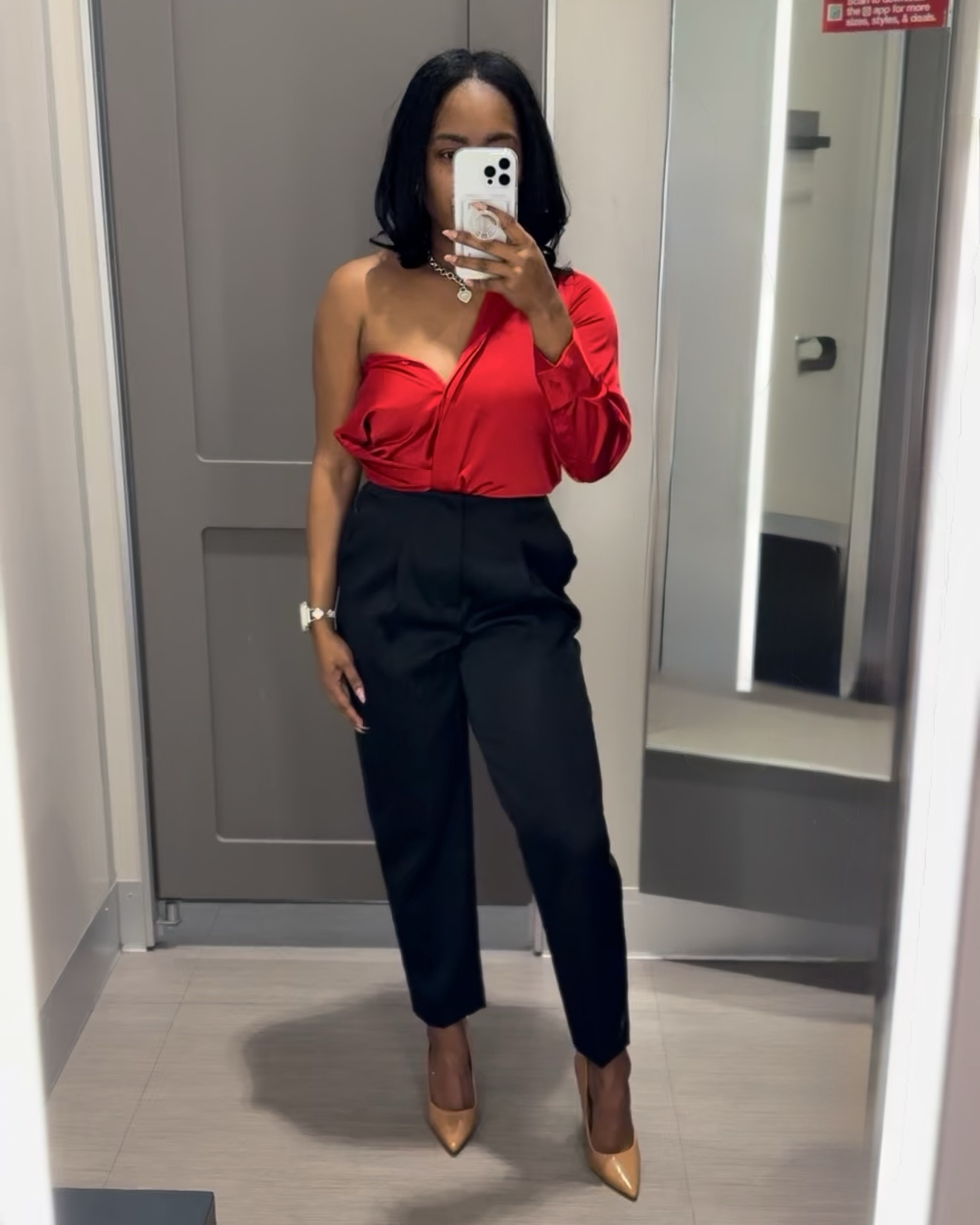 ✨ Satin remix moment ✨
I converted this A New Day™ Long-Sleeve Button-Down Satin Shirt into a stunning one-sleeve design with a sweetheart illusion neckline. Paired it with A New Day™ Super-High-Rise Tapered Satin Trousers for a luxe, polished vibe—whether you’re remixing it like me or keeping it classic, it’s a must-have!

Shop this modern satin-on-satin look to elevate your wardrobe effortlessly! 🖤 ♥️


#LTKstyle #StyleRemix #SatinLuxe #ANewDayStyle

#LTKGiftGuide #LTKHoliday #LTKStyleTip