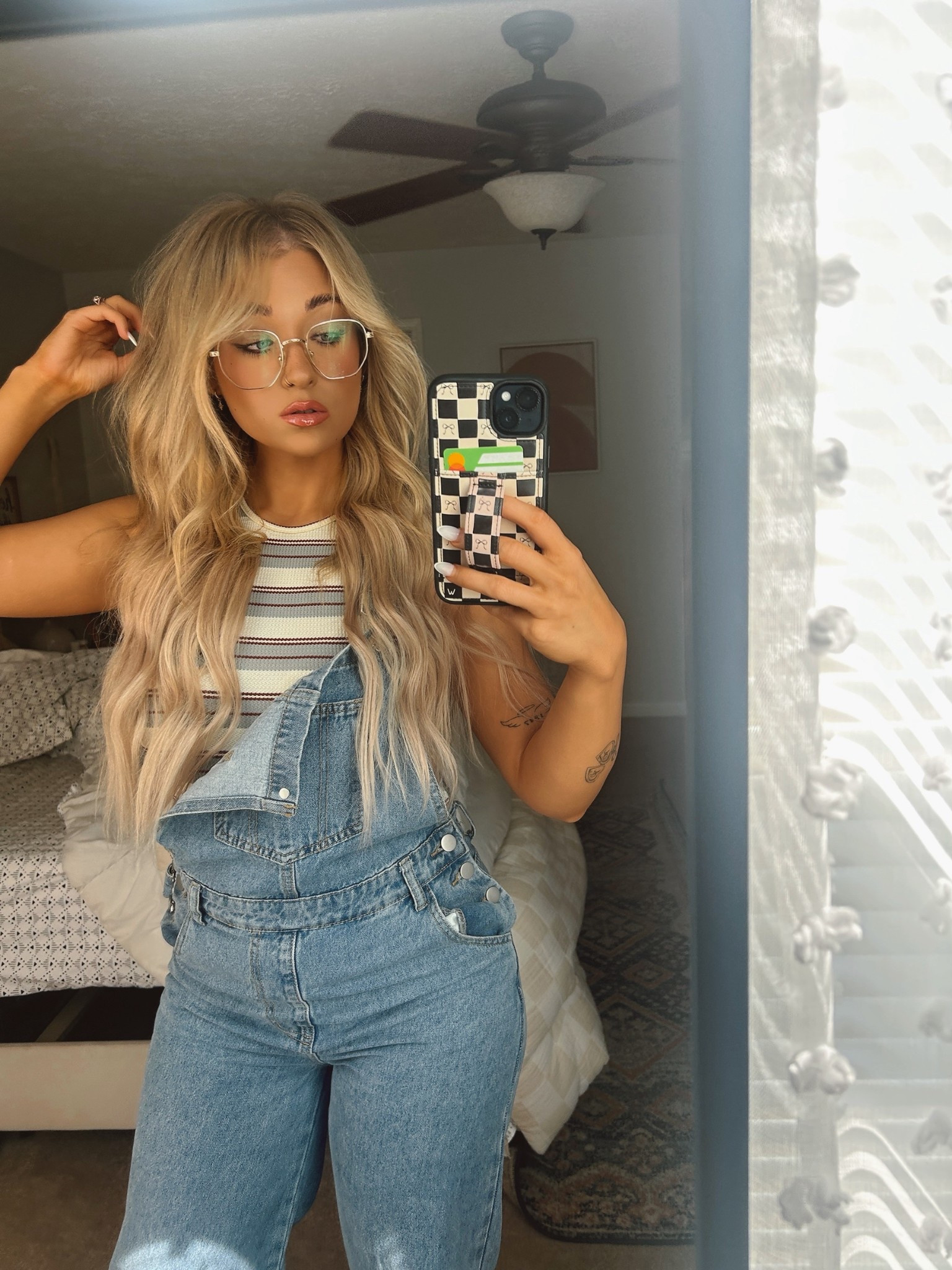 Fall transitional outfit, overalls 

#LTKBeauty #LTKSeasonal #LTKStyleTip