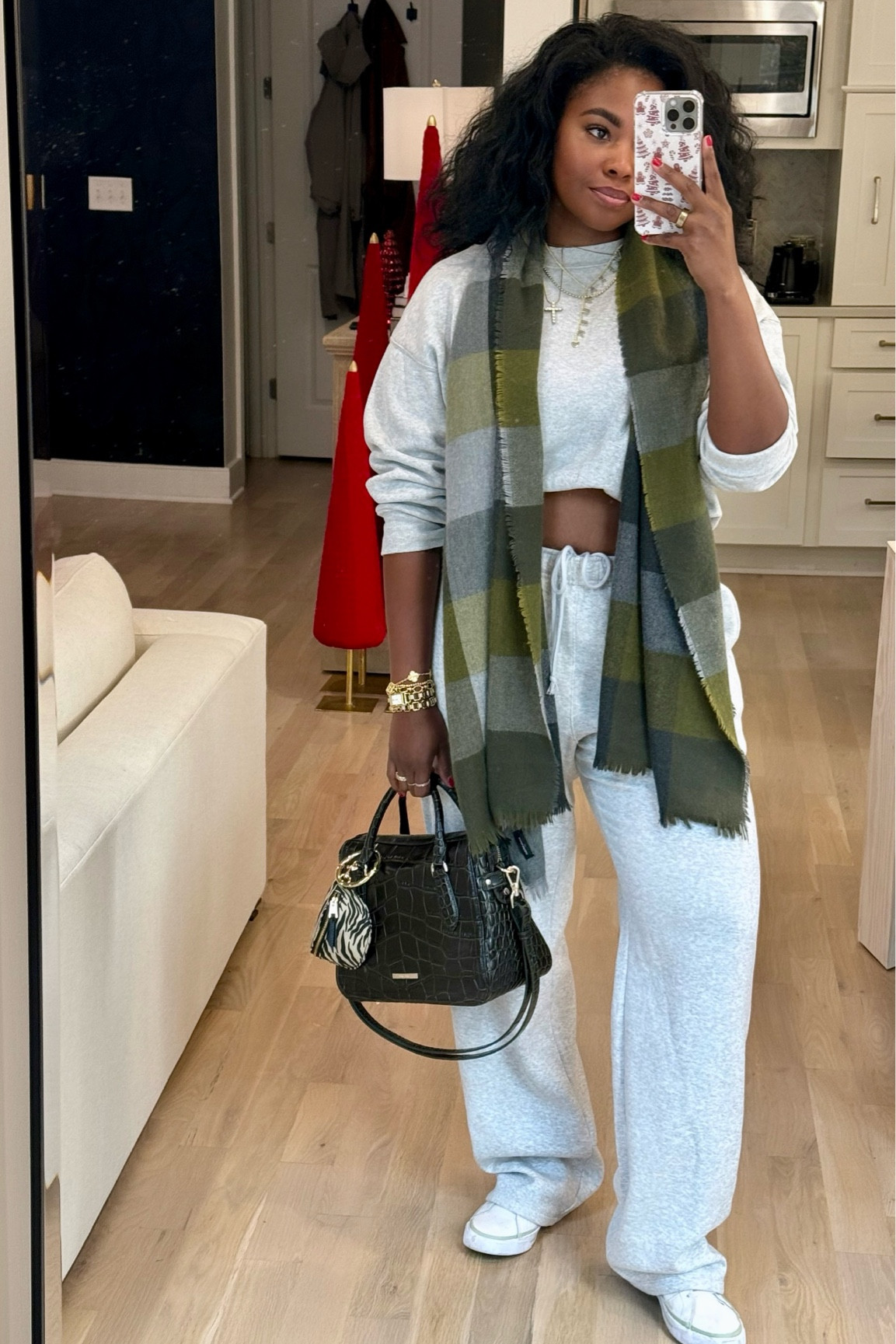 Road trip OOTD
top: S
bottom: L


#LTKFindsUnder100 #LTKMidsize #LTKItBag