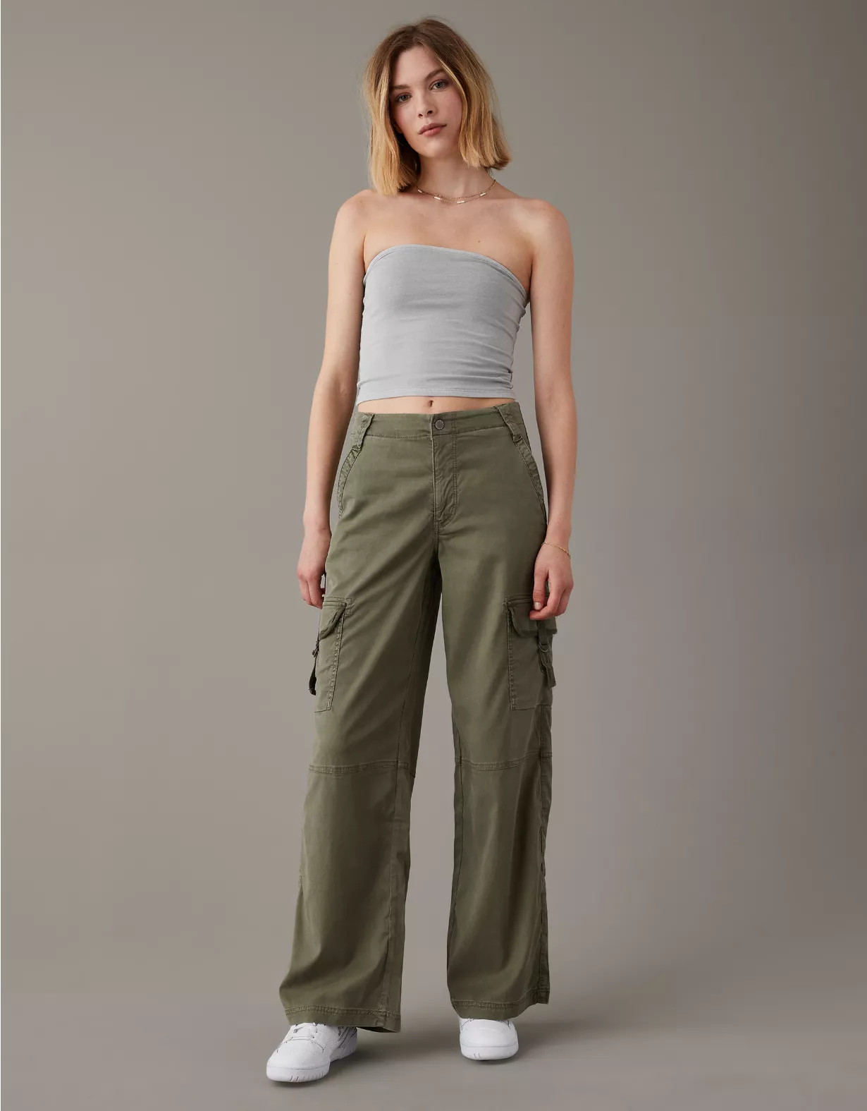 AE Dreamy Drape Stretch Super High-Waisted Cargo Baggy Wide-Leg Pant | American Eagle Outfitters (US & CA)
