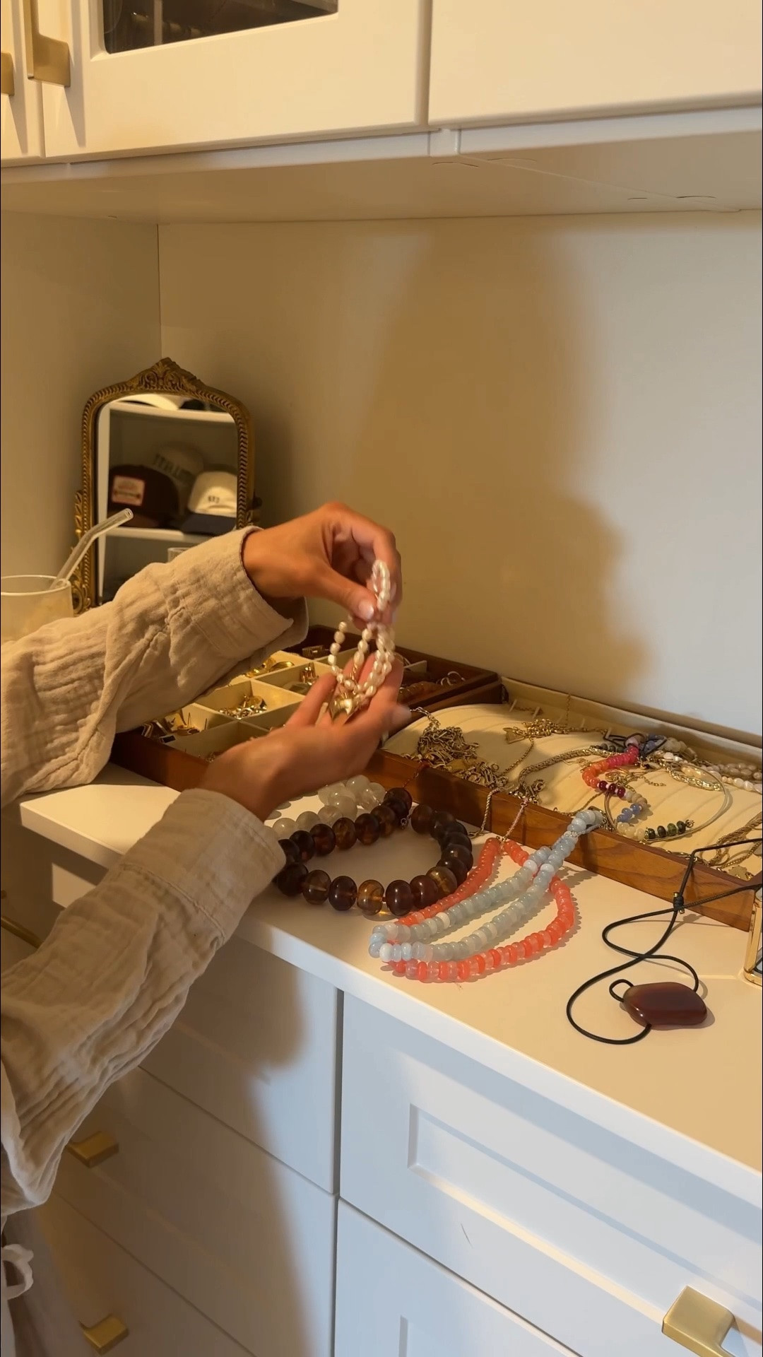 Organizing my jewelry!

#LTKvlog #LTKHome