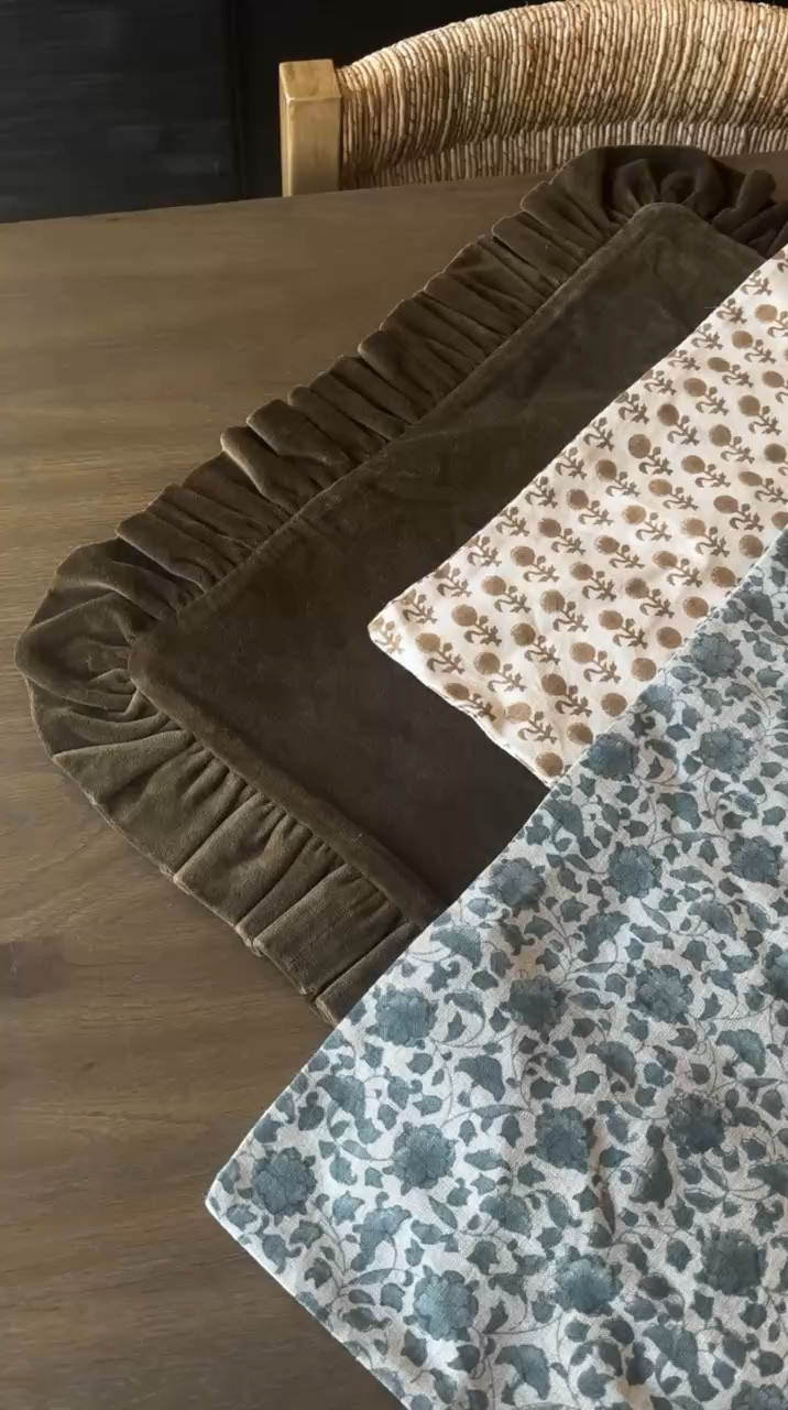 Spring pillows!

spring home finds, spring home decor, spring home favorites, pillow covers, lulu & georgia spring, magnolia home spring, velvet pillow, floral pillow cover

#LTKHome #LTKSeasonal #LTKWatchNow