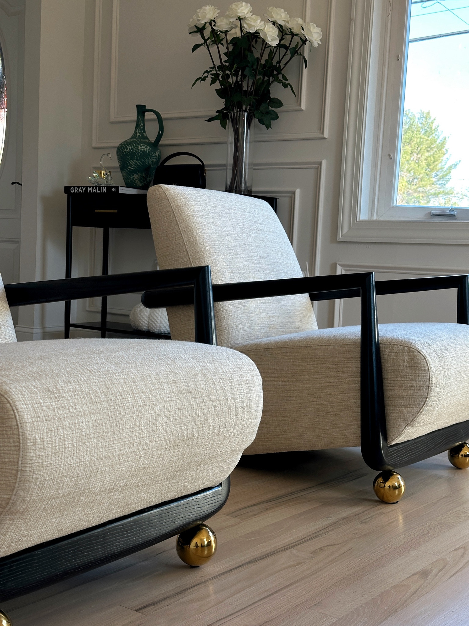 New accent chairs 🤍🙌🏽

#LTKHoliday #LTKHome #LTKStyleTip