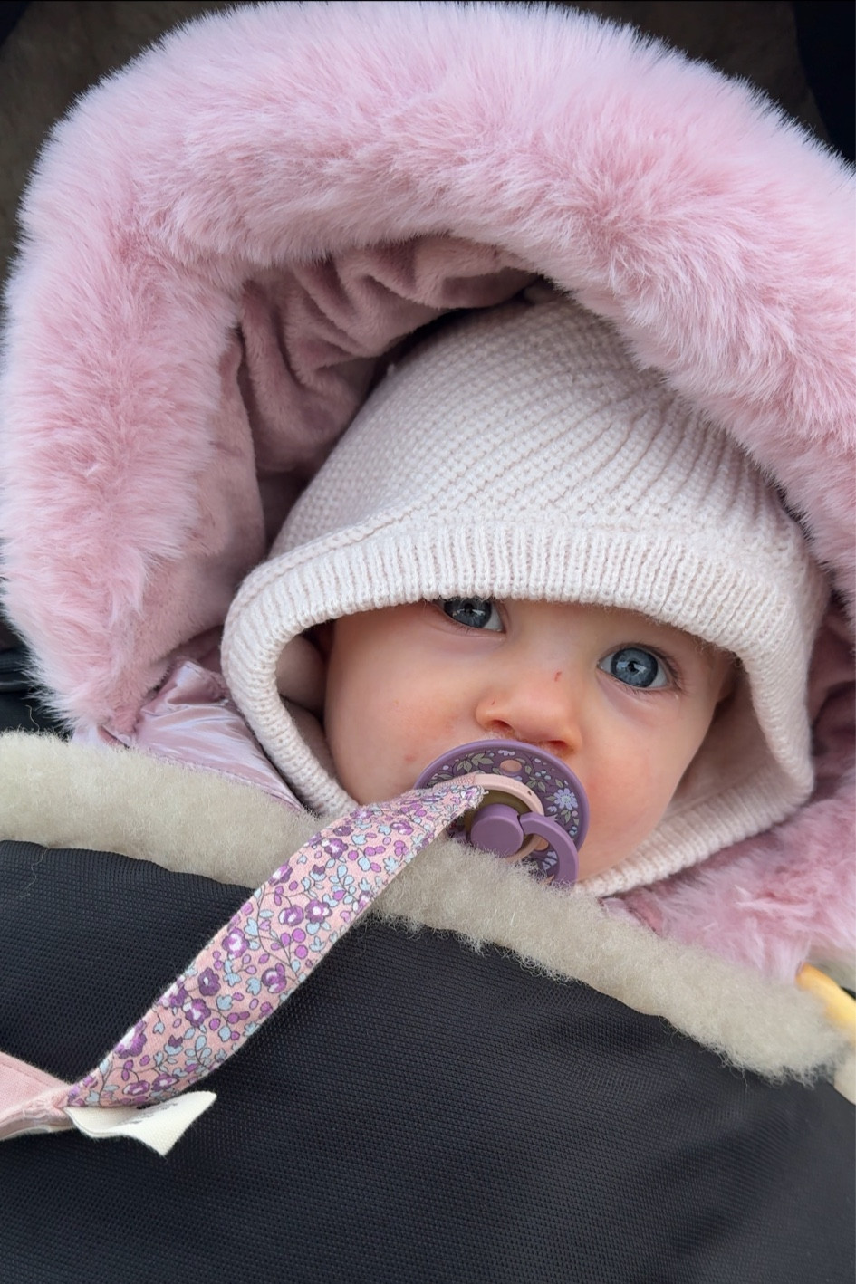 snug ❄️

#LTKbaby
