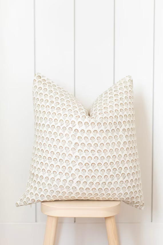 Designer Pillow Cover cleo | Etsy | Etsy (US)