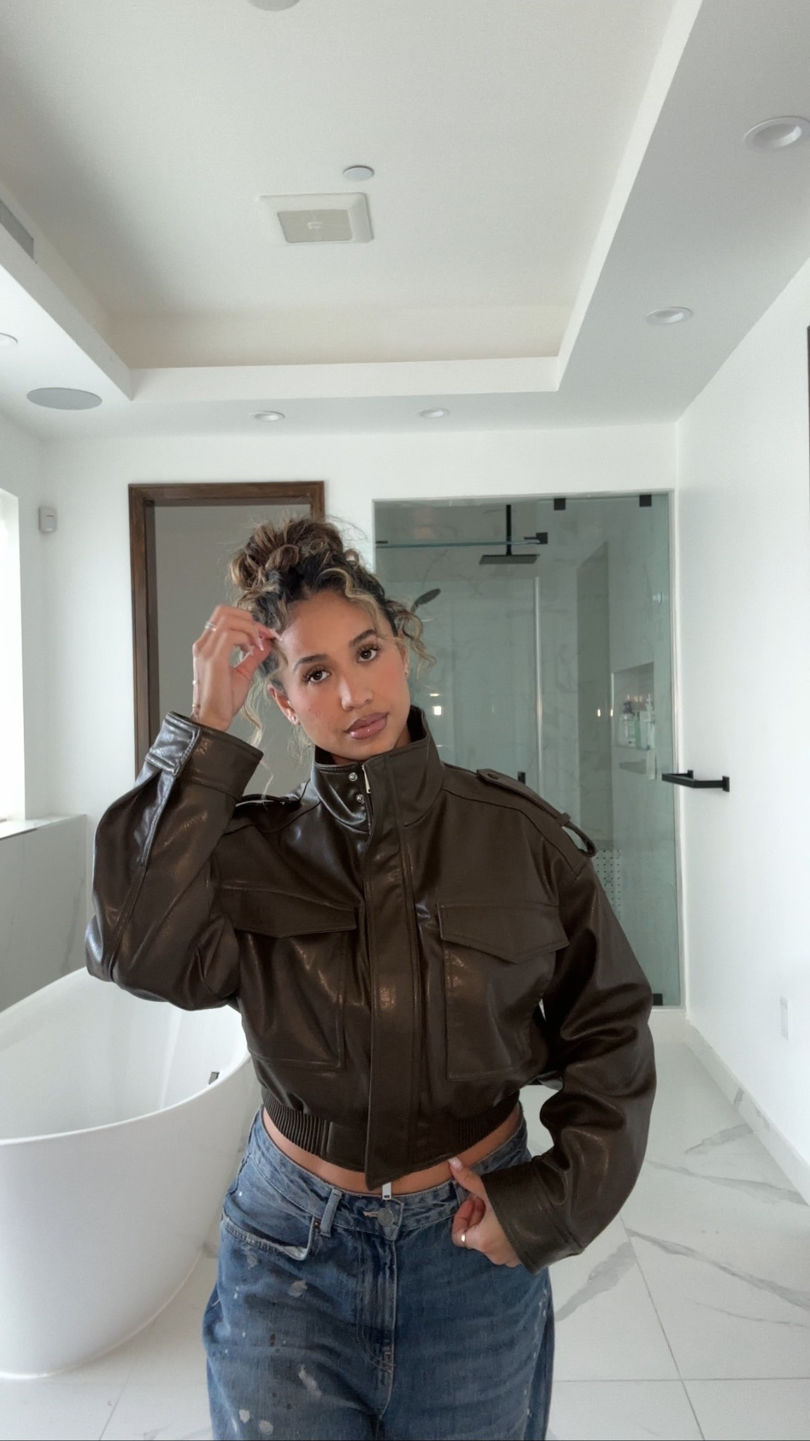 zara lately >>> jacket: zara (khaki color - small) jeans: zara (acne studios dupe - 6US - i sized up) 

#LTKFindsUnder100 #LTKU #LTKStyleTip