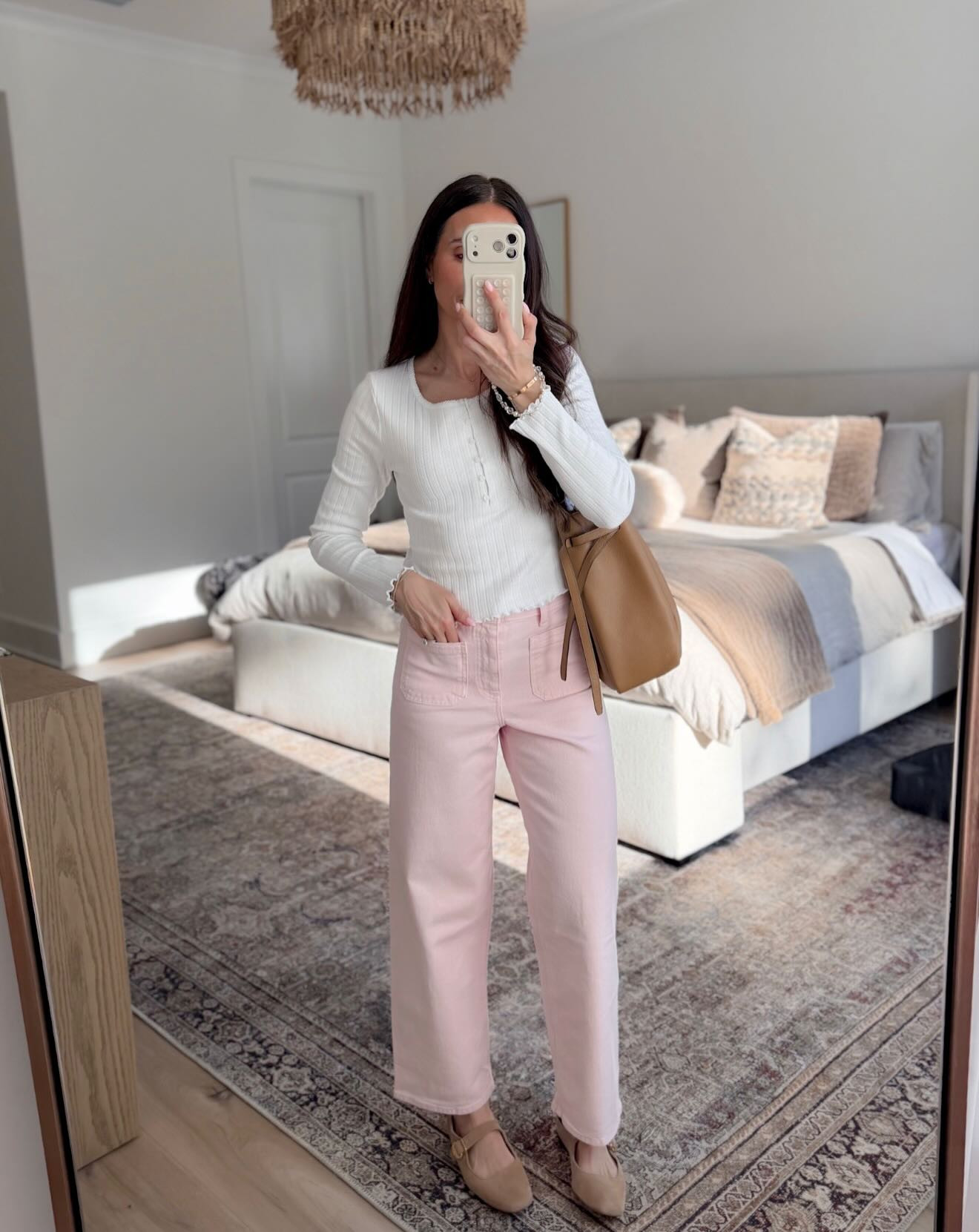 Love these pink jeans. I’m obsessed!! So cute and comfortable. Spring outfit ideas, pink jeans, neutral outfit, target fashion, cute brunch outfit, Annabrstyle 

#LTKdayinmylife #LTKootd #LTKmomlife