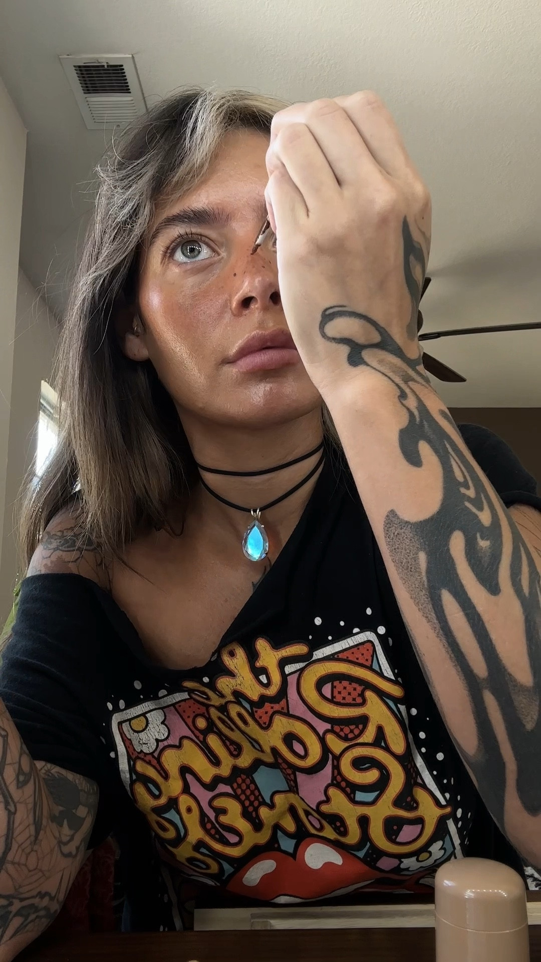 Blush & freckles🤗

#makeup #glowymakeup #blush #rhode 

#LTKBeauty #LTKStyleTip