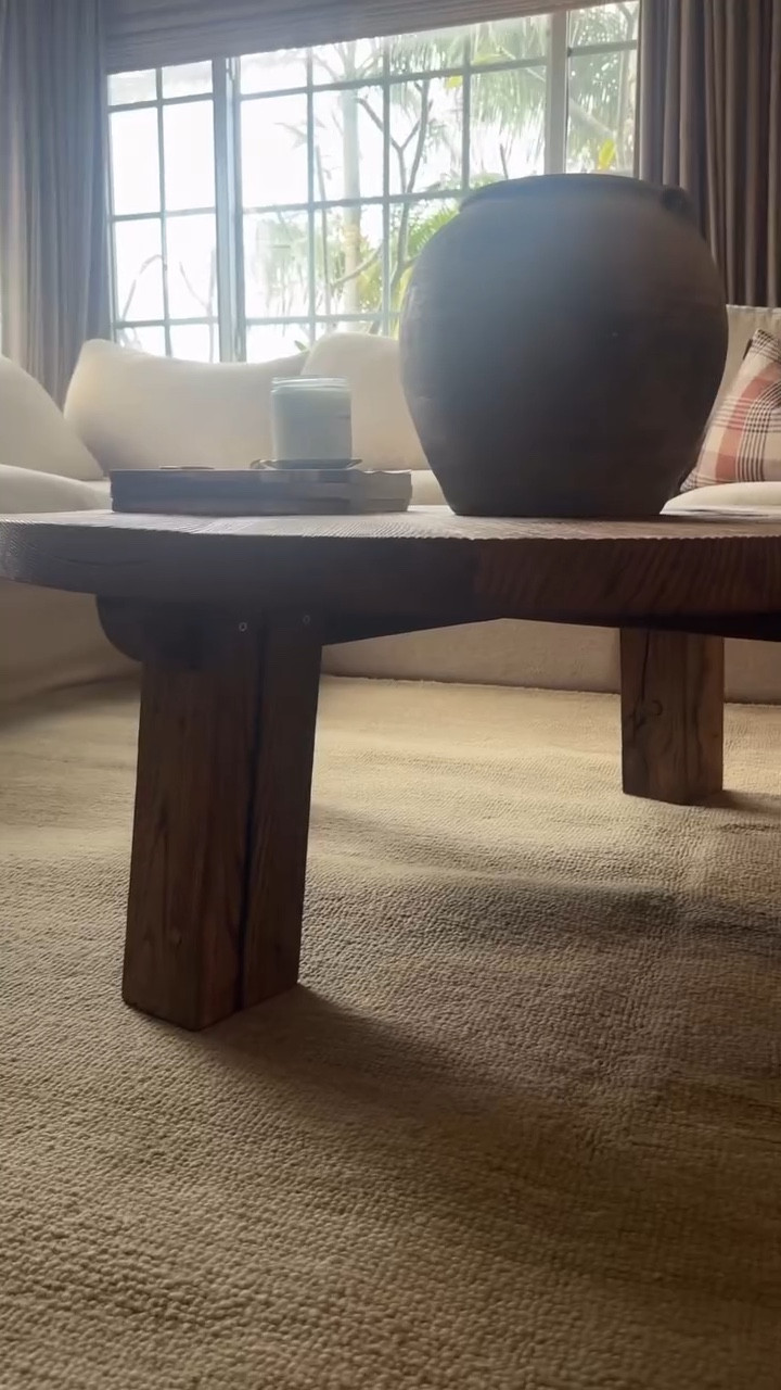 Finally, a rug that doesn’t shed low maintenance and easy to vacuum 

COMMENT: RUG to get link sent to your inbox directly

#rugusa #nateberkus #rugstyle #livingroominspo #ruginspiration