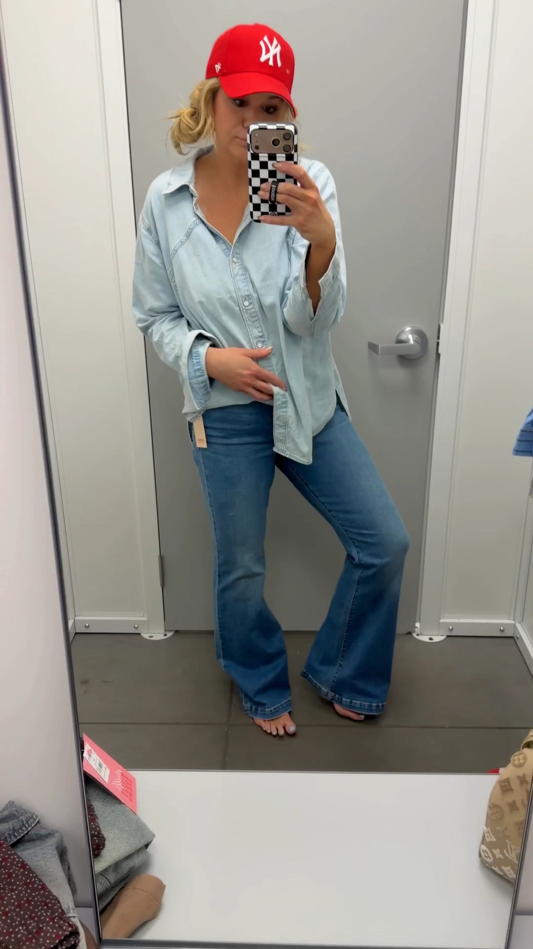 Wearing a size 10 in these jeans! I would say they’re true to size