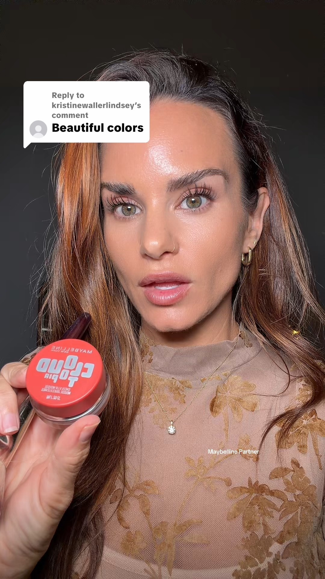 ✨ The Cloudtopia Cheek & Lip Mousse melts in with the smoothest blurred finish lightweight, blendable, and perfect for that soft flush you can wear every day. Obsessed!

💬 Comment “cloud” and I’ll DM you the link

#TayBeckerBeauty #TayBecker
#cloudtopia #cheekandlipmousse #charlestonbeauty #momstylevibes #reellife #makeupfinds

#LTKGiftGuide #LTKdayinmylife #LTKHoliday