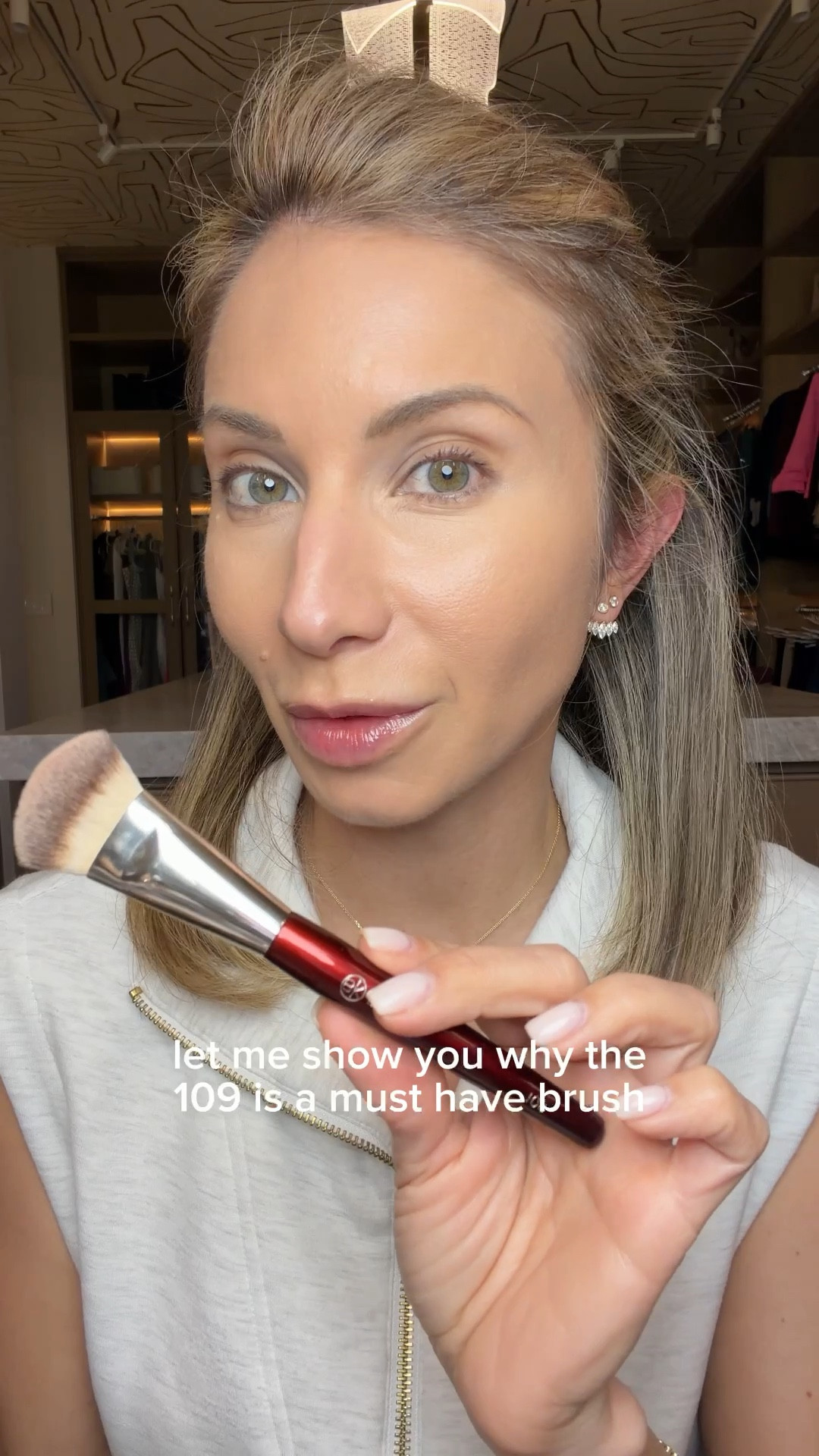 If you use cream bronzer or blush… you need this brush. BK Beauty 109 brush

The 109 blends EVERYTHING—bronzer, blush, even nose contour—so quickly and seamlessly.

Sharing it here ✨

#LTKgrwm #LTKOver40 #LTKBeauty