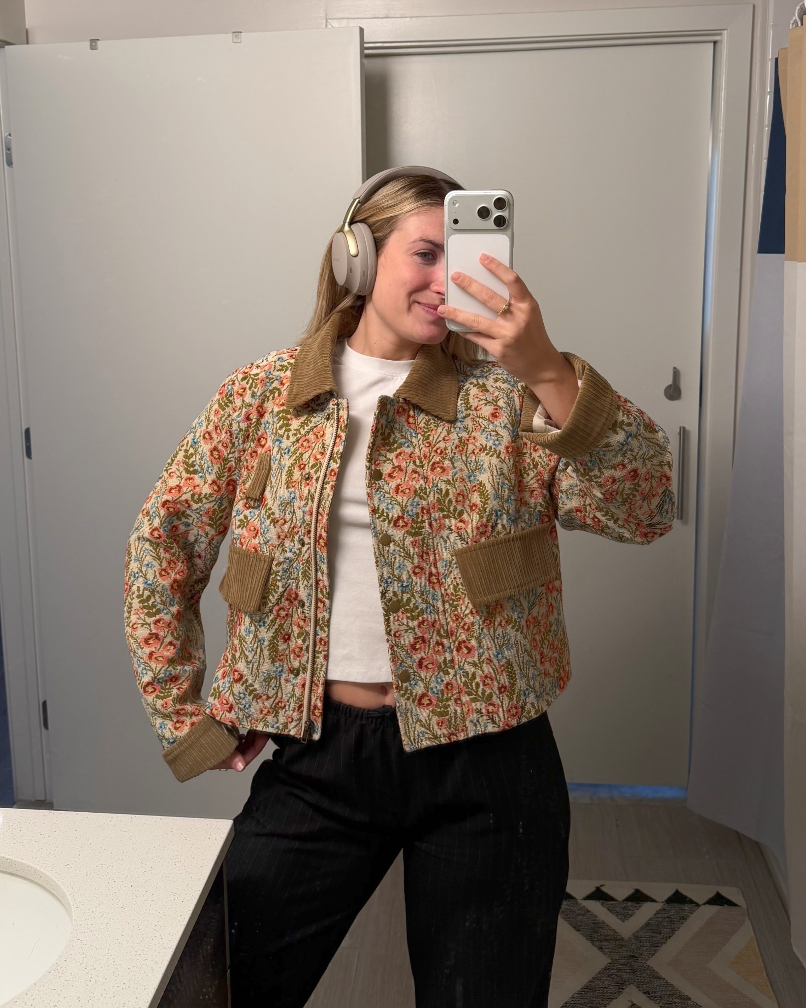 My new hyperfixation jacket! I love the barn jacket trend & this one would be so cute for spring 🌸

#LTKSeasonal #LTKgrwm #LTKootd
