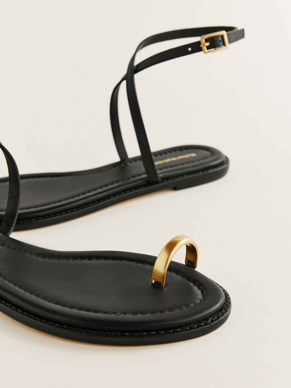 Cindy Flat Sandal | Reformation (Global)
