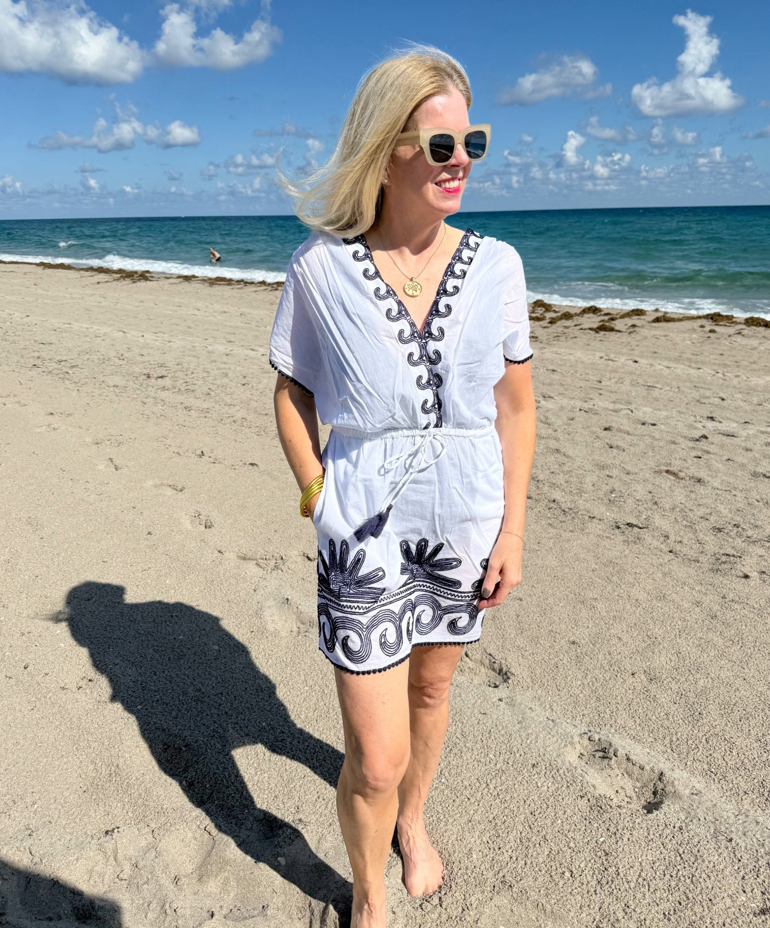 This Florida beach day is a 10/10 and so is this beautiful coverup from Helen Jon!☀🌊

#LTKTravel #LTKootd #LTKHoliday
