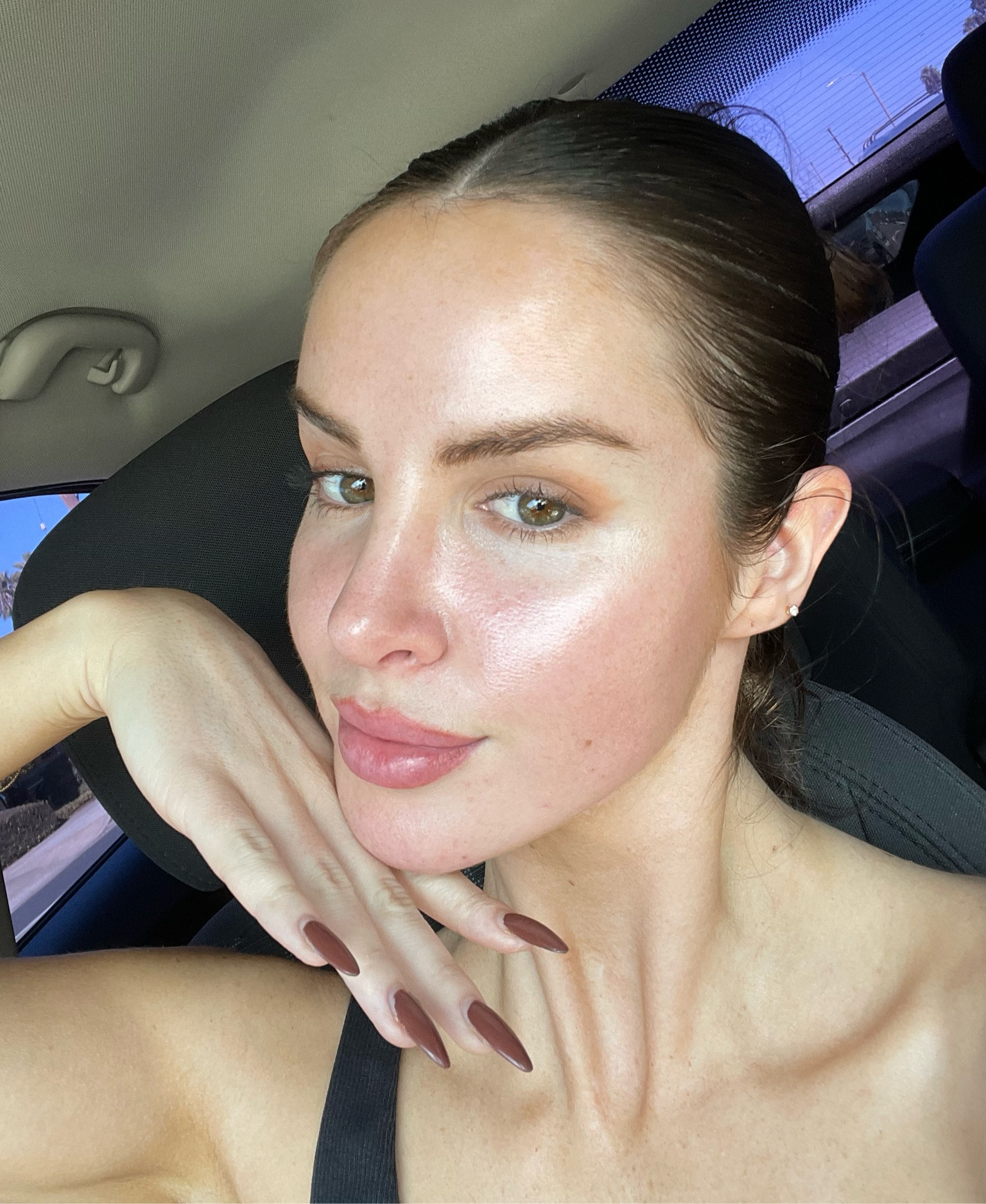 These are my DAYTIME skincare essentials! I have been using all of these products for 1 year+ and truly have noticed a difference in my skin. They are all pretty affordable too 🤍

#LTKGiftGuide #LTKHoliday #LTKBeauty