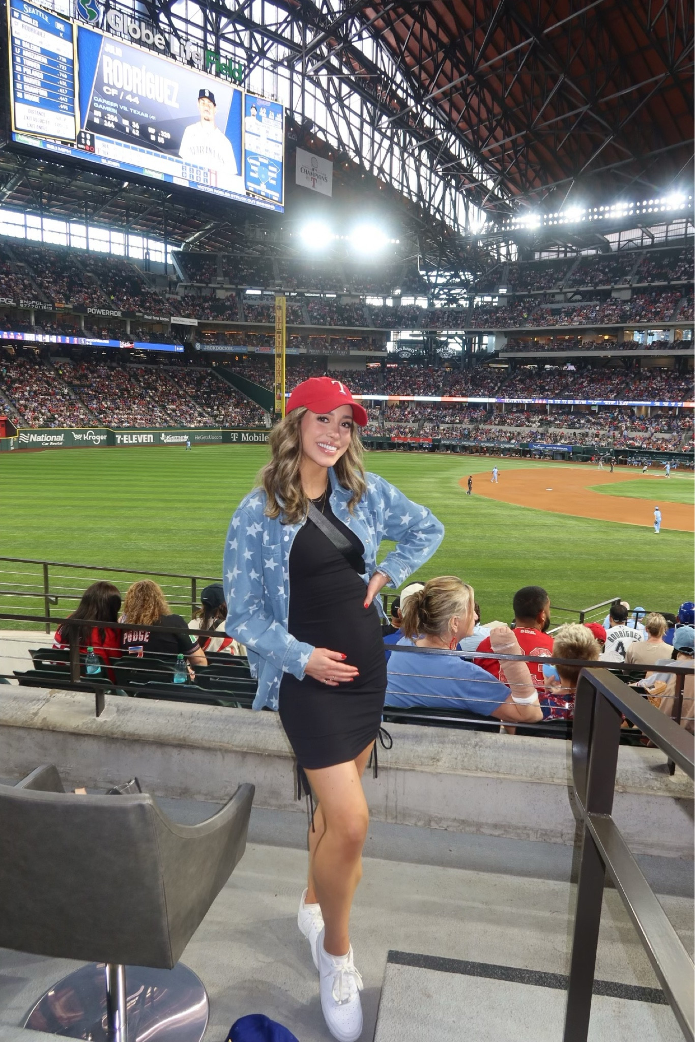 Lots of items on sale 😍

#LTKxPrimeDay #LTKStyleTip #LTKBump