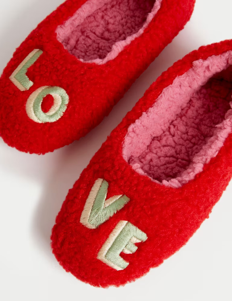 Kids' Love Slippers (4 Small - 6 Large) | Marks & Spencer (UK)