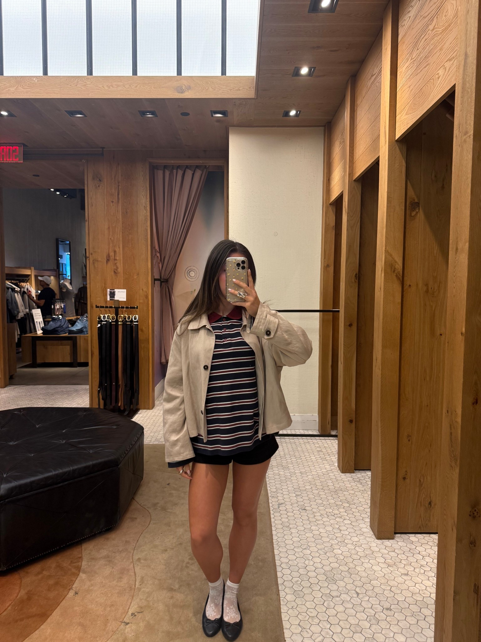 comfortable rainy day weather fit check! my jacket is still sold out so here’s something similar (again)🙂‍↕️

#LTKstyletip #LTKgiftguide #LTKcanada