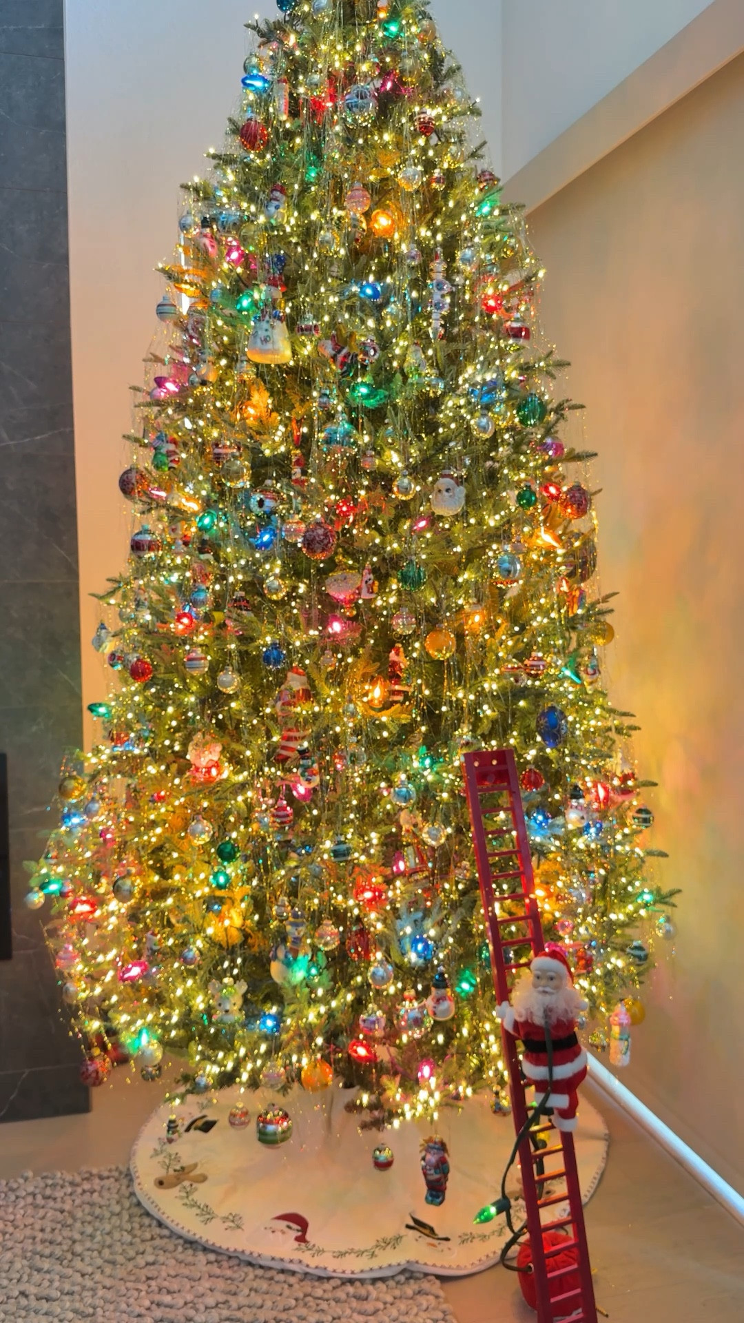 Vintage Christmas tree

#LTKSeasonal #LTKHoliday #LTKHome