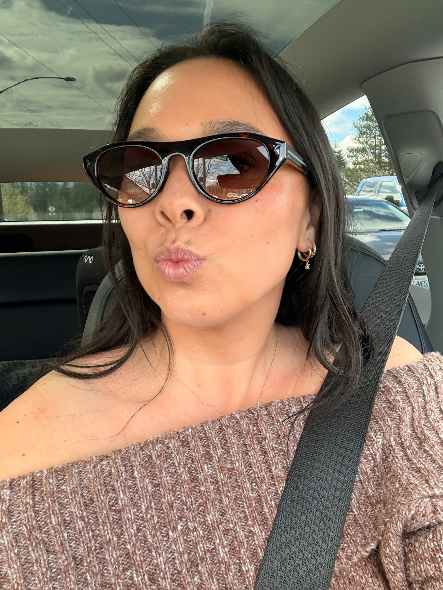 Been obsessing over these Amazon sunglasses now that it’s getting sunny enough to wear them
 😎

#LTKSeasonal #LTKdayinmylife #LTKootd