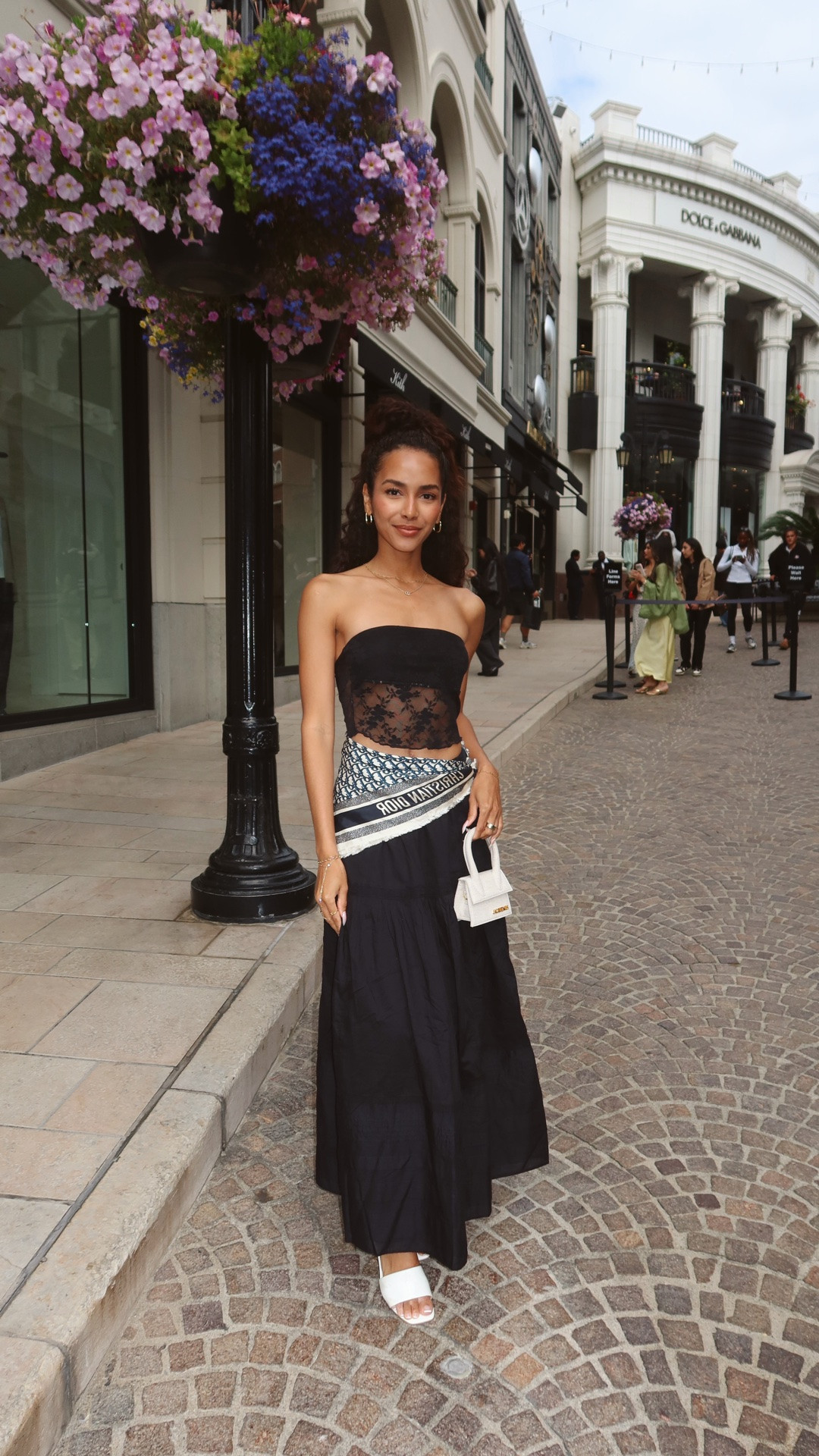 All-black outfit with a pop of color I wore for brunch🖤

XXS maxi skirt from @abercrombie  
XS Lace top from @prettylittlething 
Waist scarf from Dior 

Summer outfits, vacation beach outfits, waist scarf outfit ideas

#LTKootd #LTKdayinmylife #LTKSeasonal