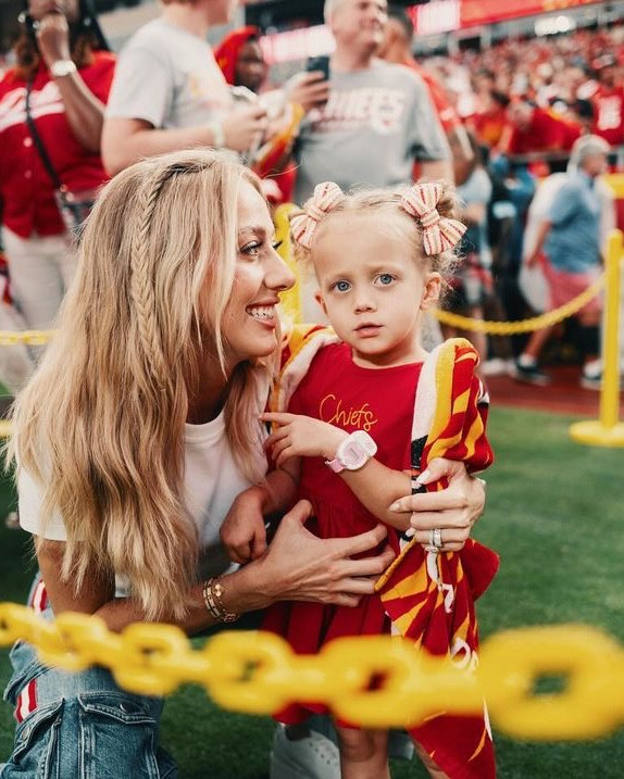 My heart🥹❤️

#LTKFamily #LTKKids #LTKStyleTip