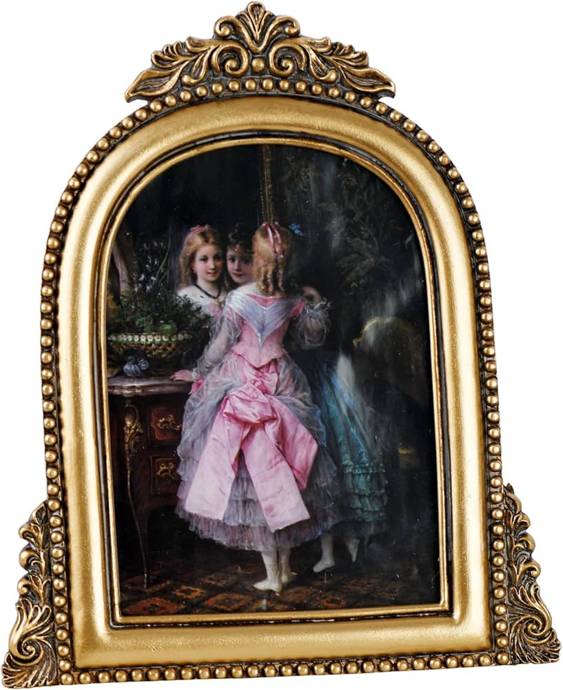 4x6 Ornate Arched Picture Frames,Vintage Gold Hand-Crafted Resin Photo Frame with Easel for Table... | Amazon (US)