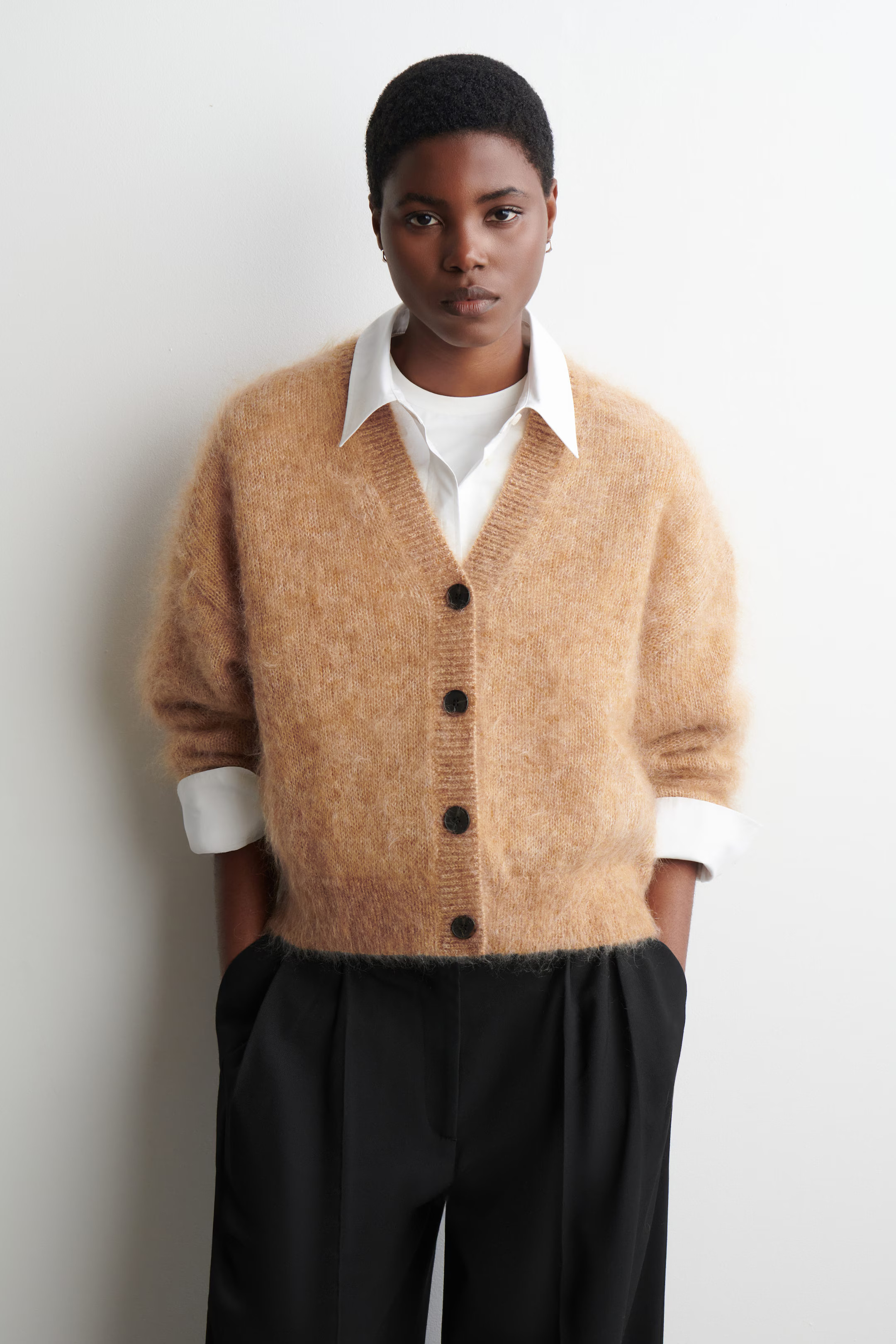 MOHAIR-WOOL V-NECK CARDIGAN - CAMEL MÉLANGE | COS GB | COS UK
