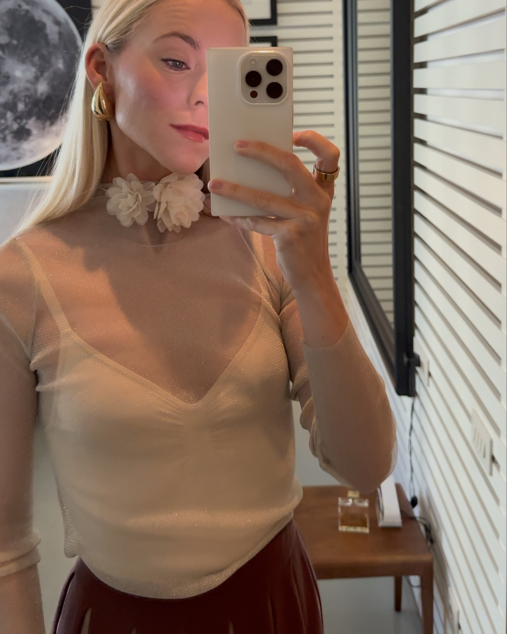 Day Two of Barcelona Bridal Market - neutrals and comfort 🫶🏼🤎✨

Flower: ZARA
Sheet Top: ZARA
Bodysuit: SKIMS
Skirt: NUULY
Shoes: ZARA
Earrings: The Elizabeth Chronicles

#LTKstyletip #LTKworkwear #LTKeurope