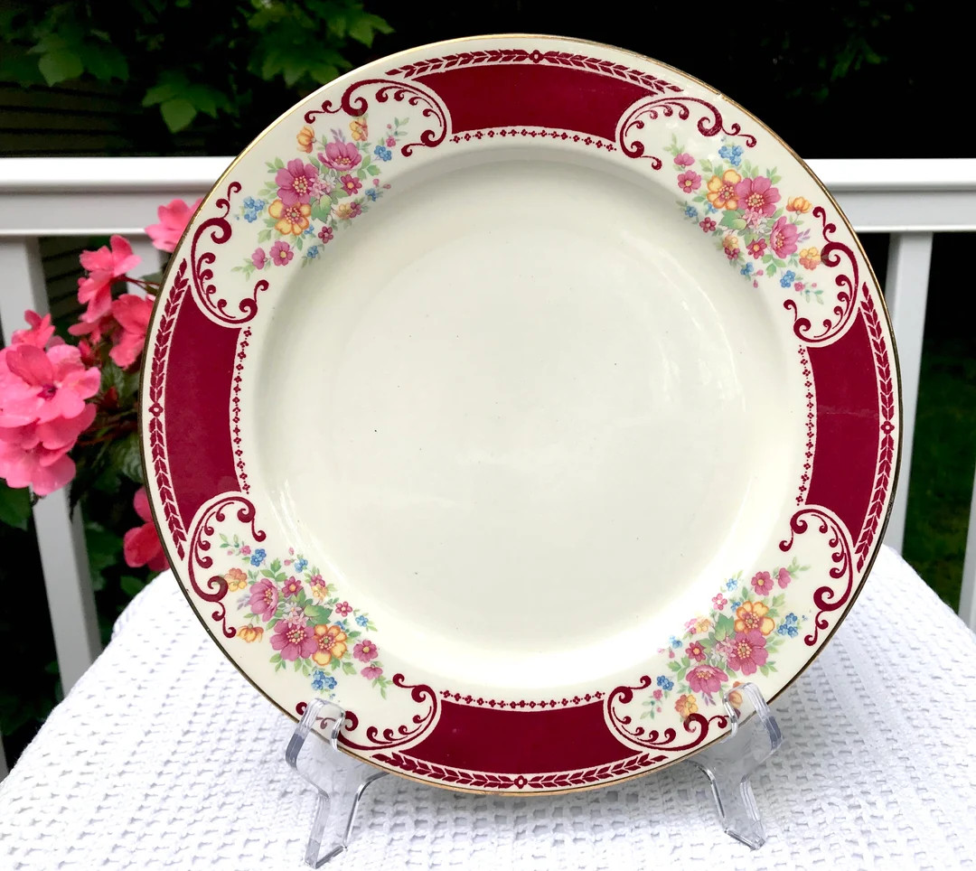 Homer Laughlin Brittany 10 Dinner Plates HLC B 1315 Maroon Floral 12 Available - Etsy | Etsy (US)